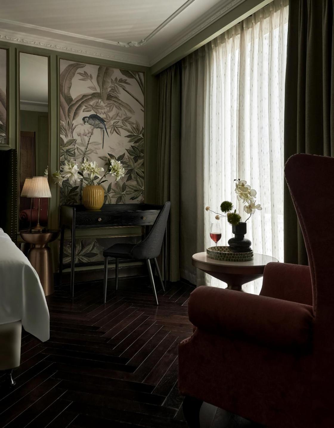 Signature By M Village Ba Trung Hotel