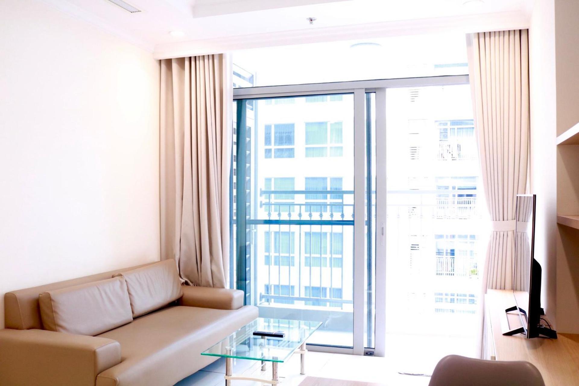 Apartment Vinhomes Park Lotus - Ho Dich Vu Cho Thue *