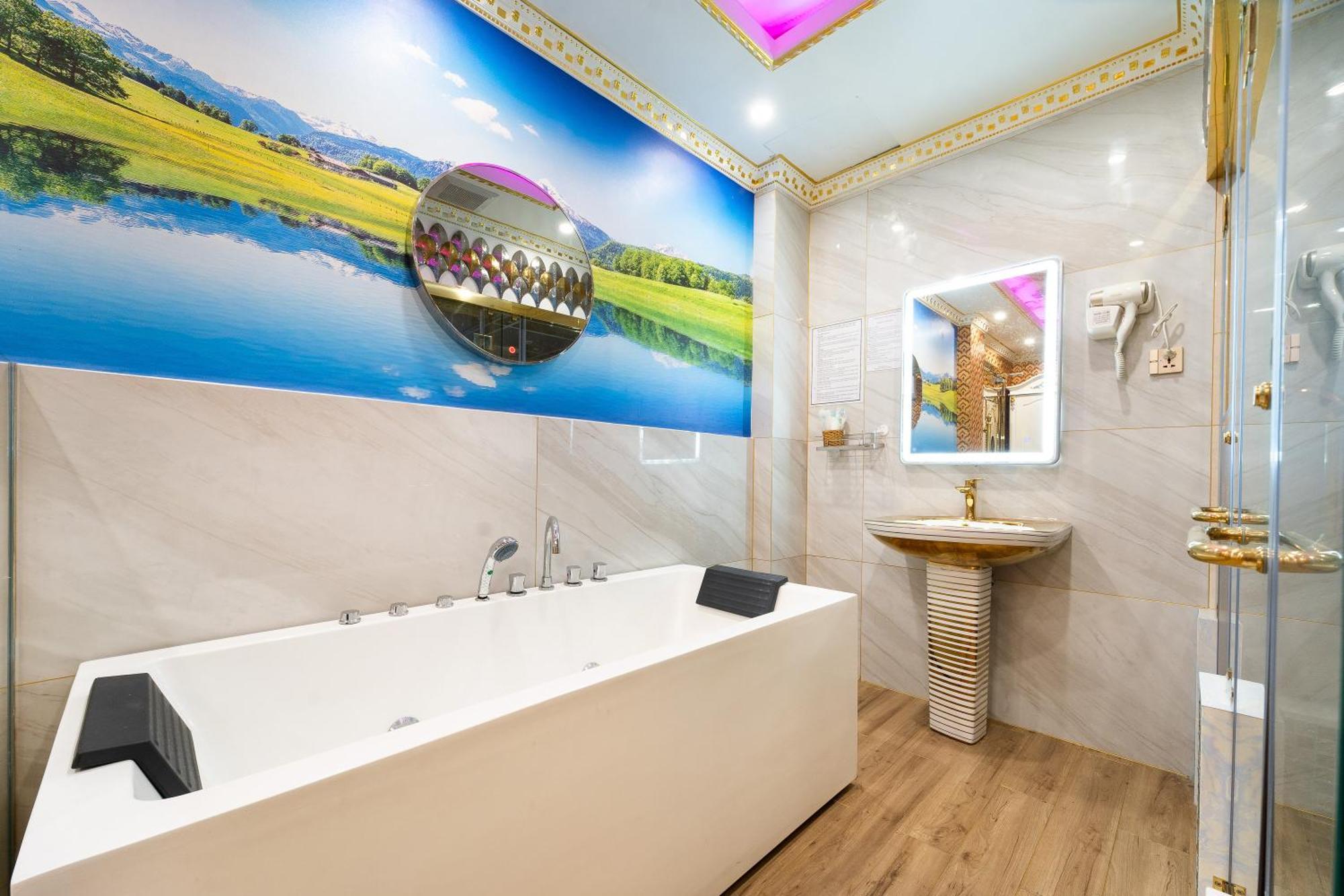 Hotel Townhouse District 10 Near Children Hospital 1 Formerly Cuong Thanh 3