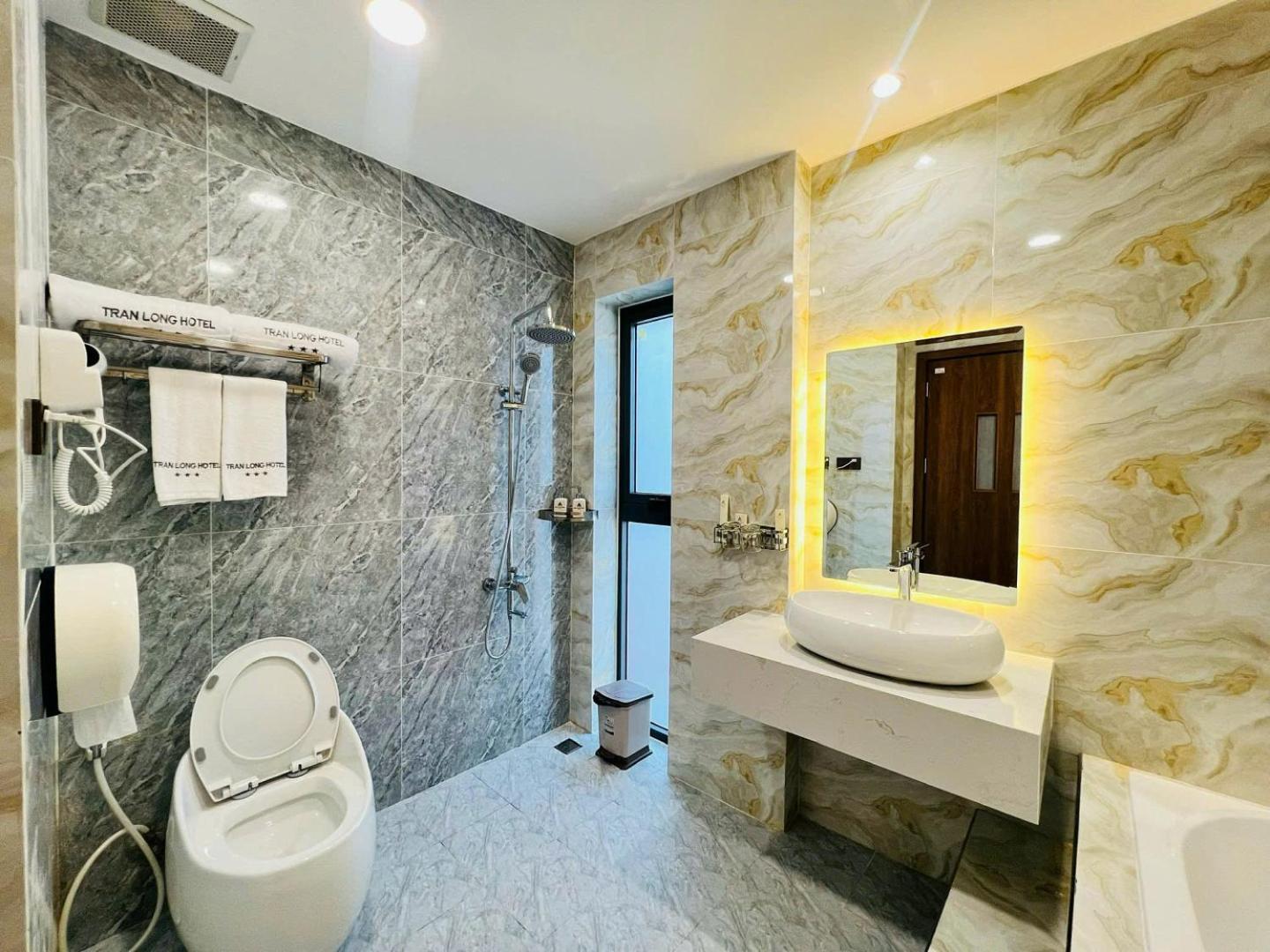 Tran Long Quan 12 Hotel Ho Chi Minh City