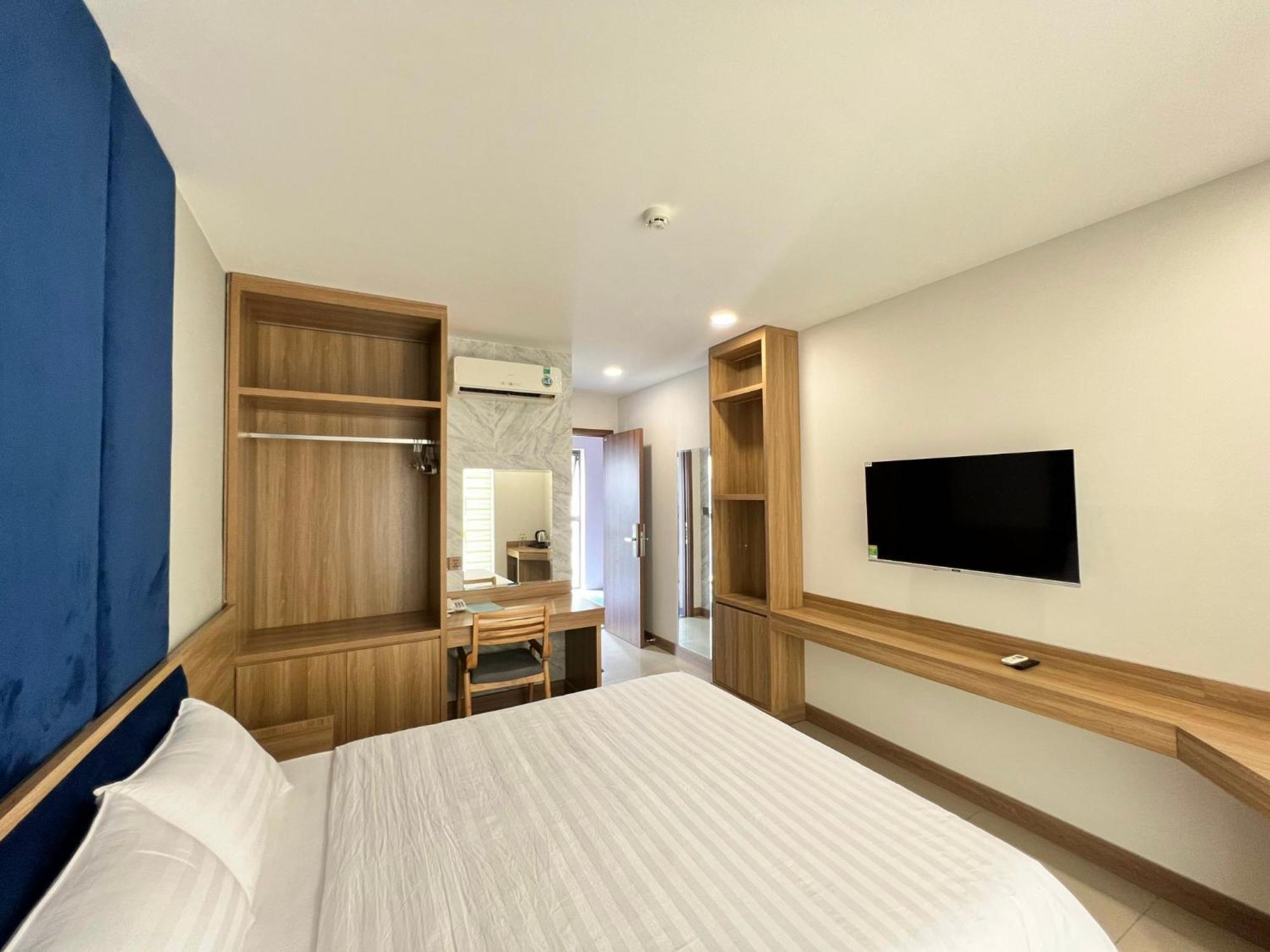 Hotel Tran Long Quan 12 2*
