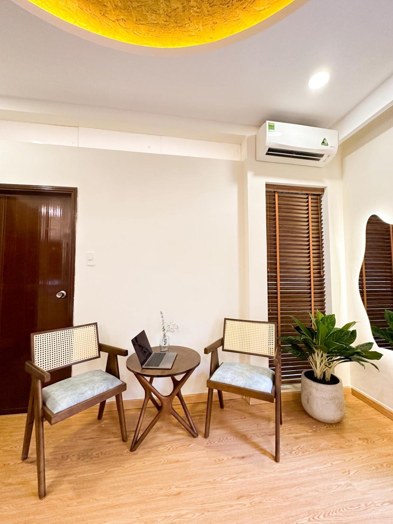 Airie Living Hotel Bandar Ho Chi Minh
