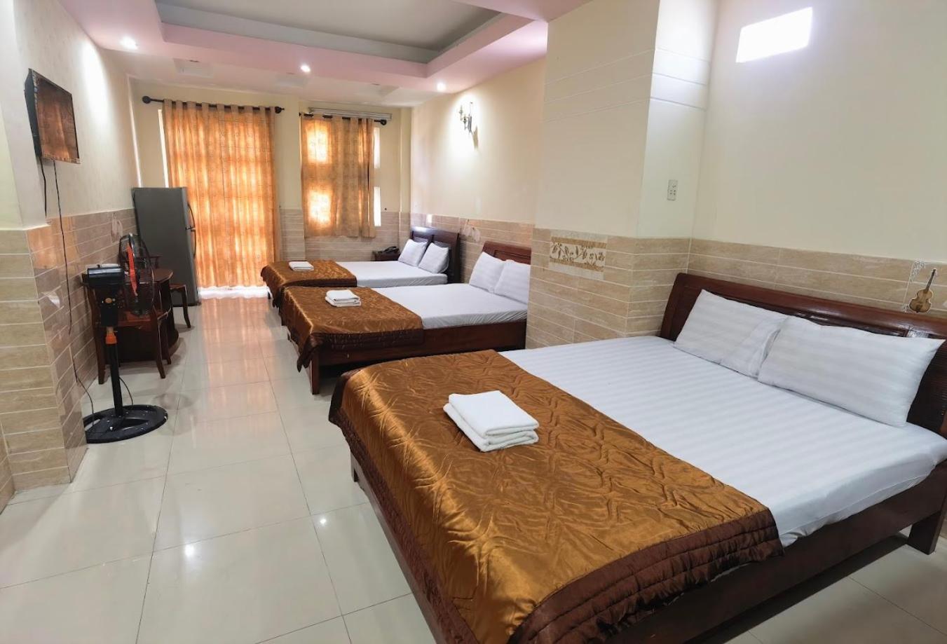 Hotel Khach San Nhu Y Bandar Ho Chi Minh
