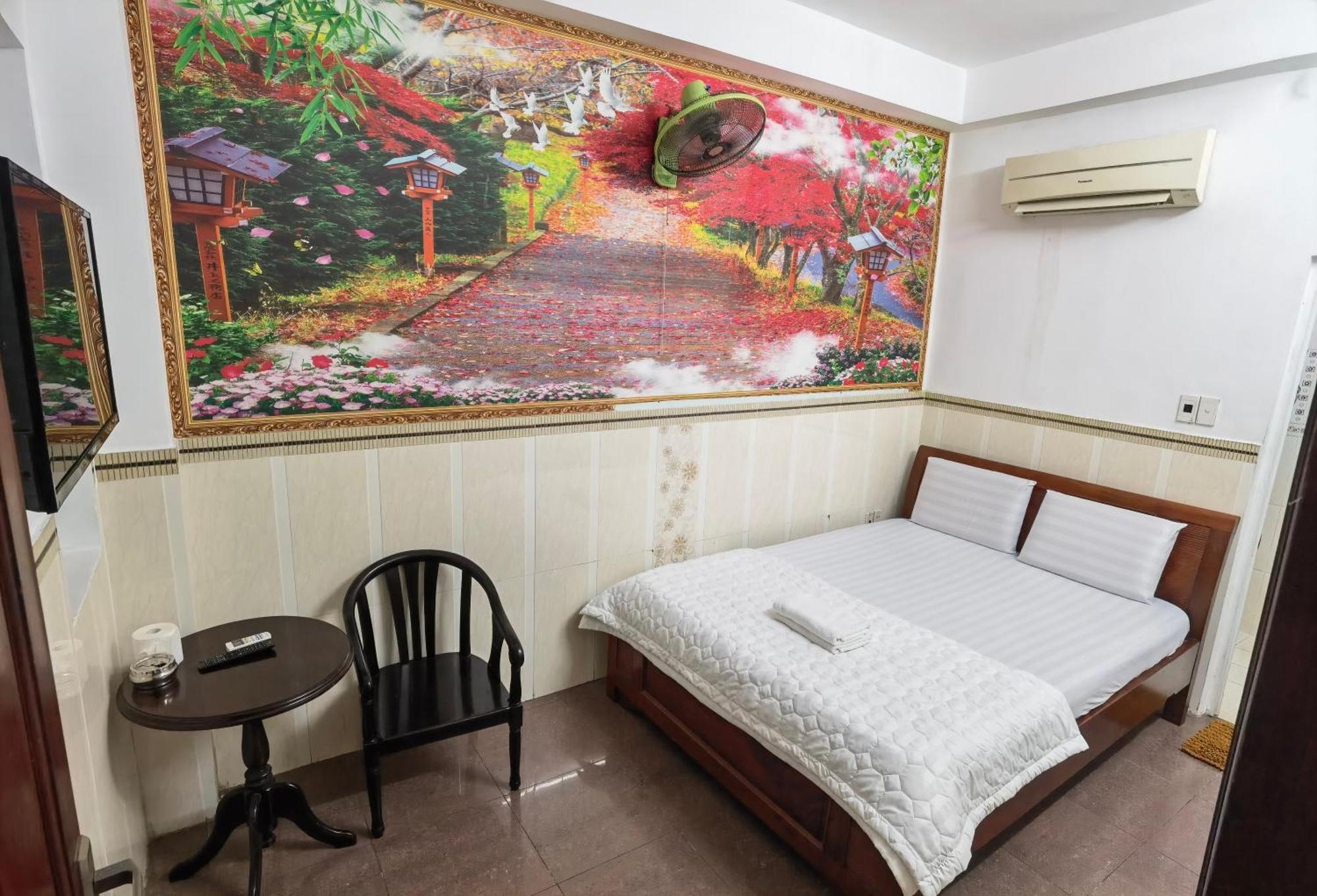 Hotel Khach San Nhu Y Bandar Ho Chi Minh
