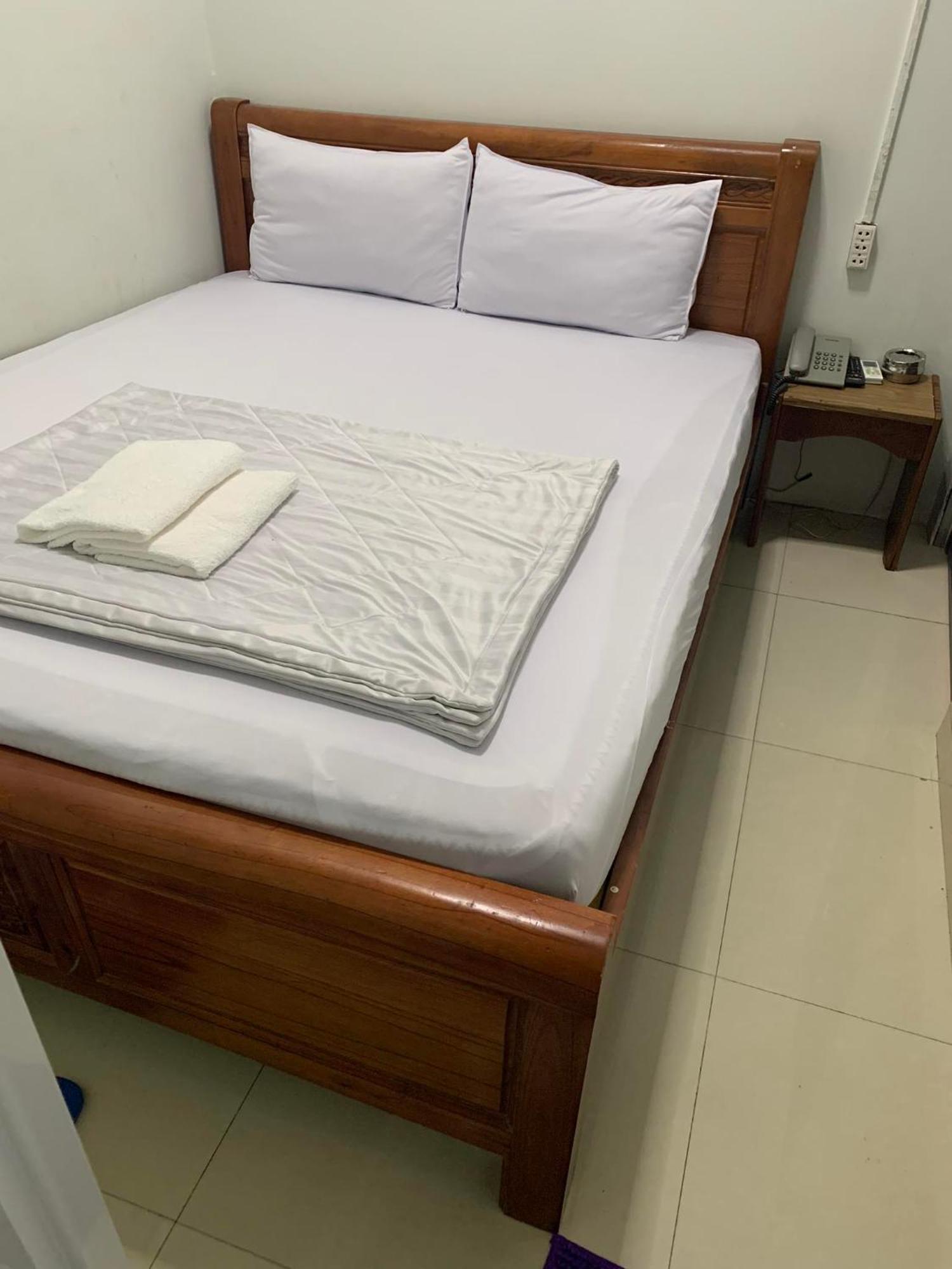 Khach San Anh Nguyet 1 Hotel *