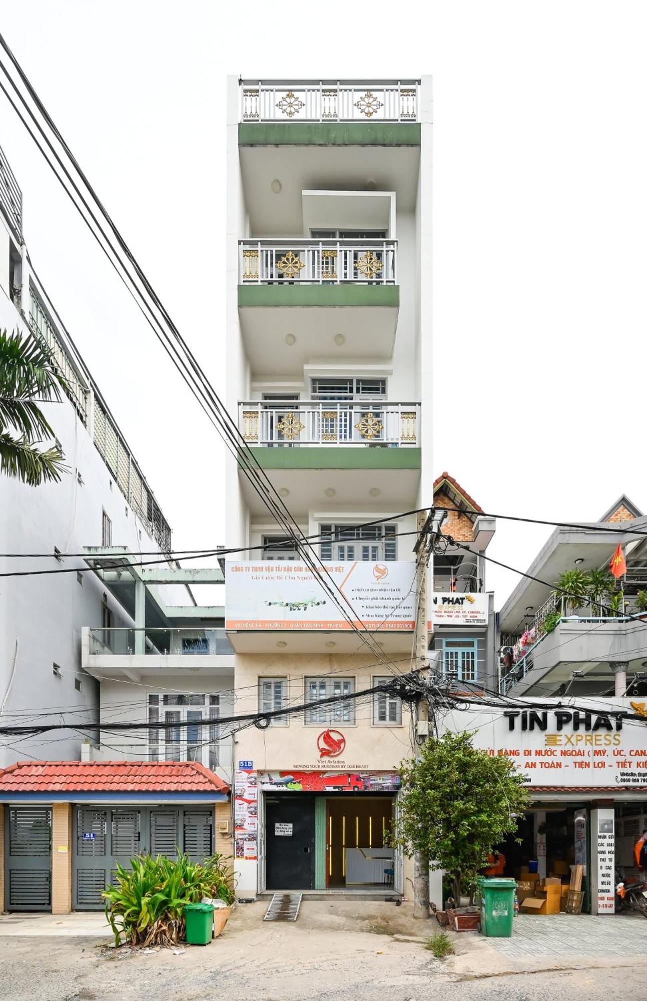 Montana & Aparment Saigon Airport Khách sạn hẻo lánh TP. Hồ Chí Minh