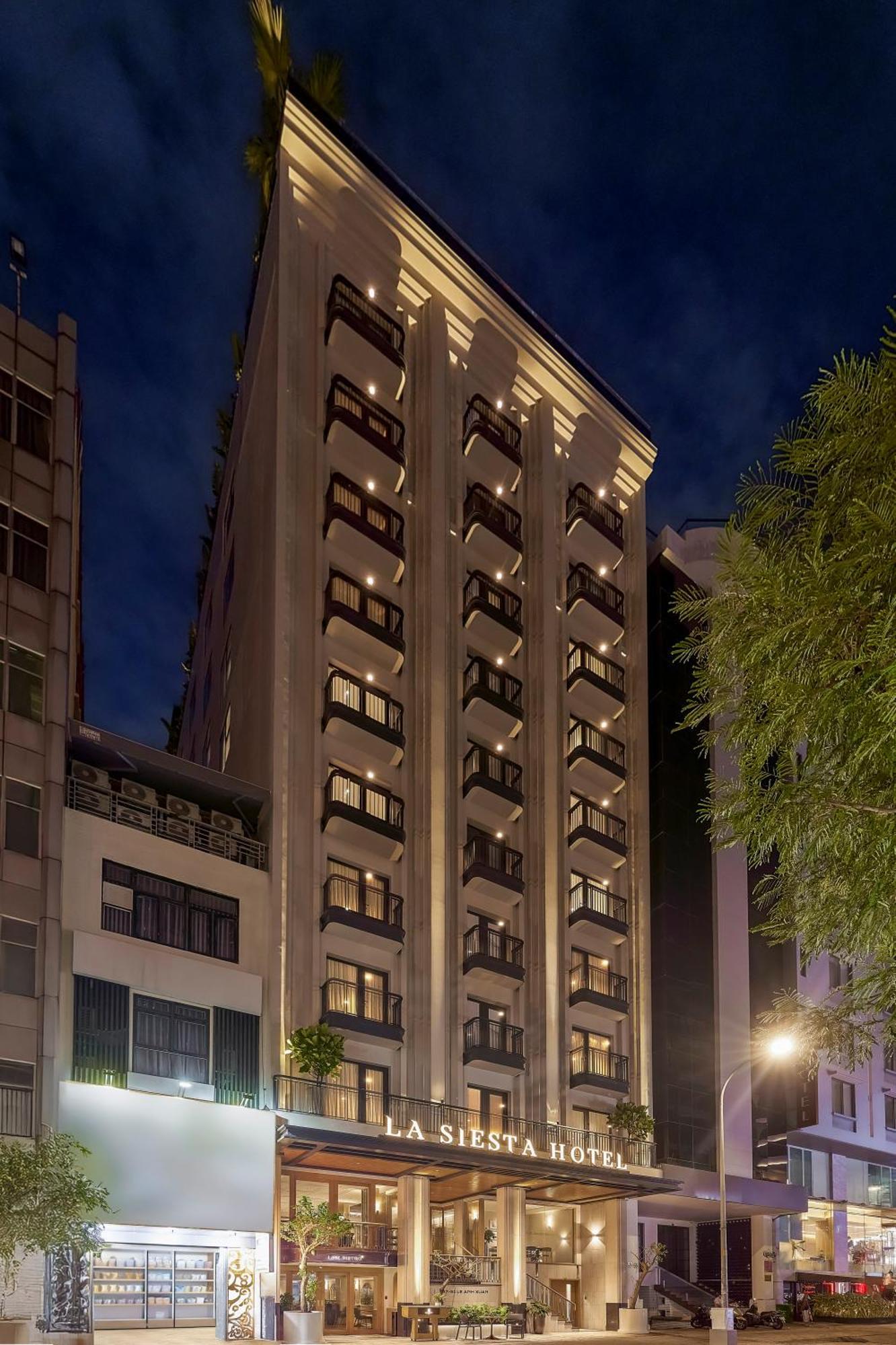 Khách sạn La Siesta Premium Saigon 5*