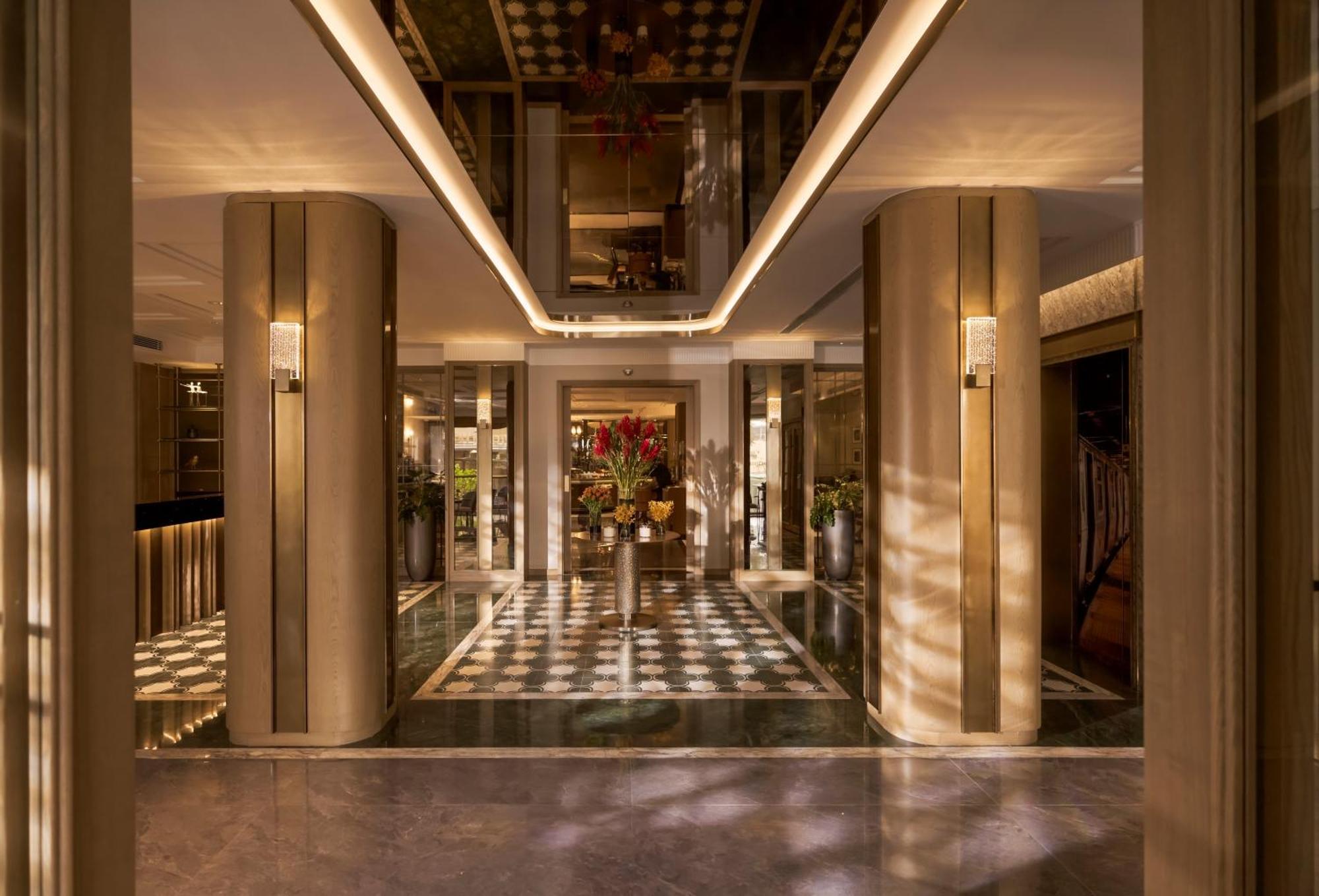Khách sạn La Siesta Premium Saigon