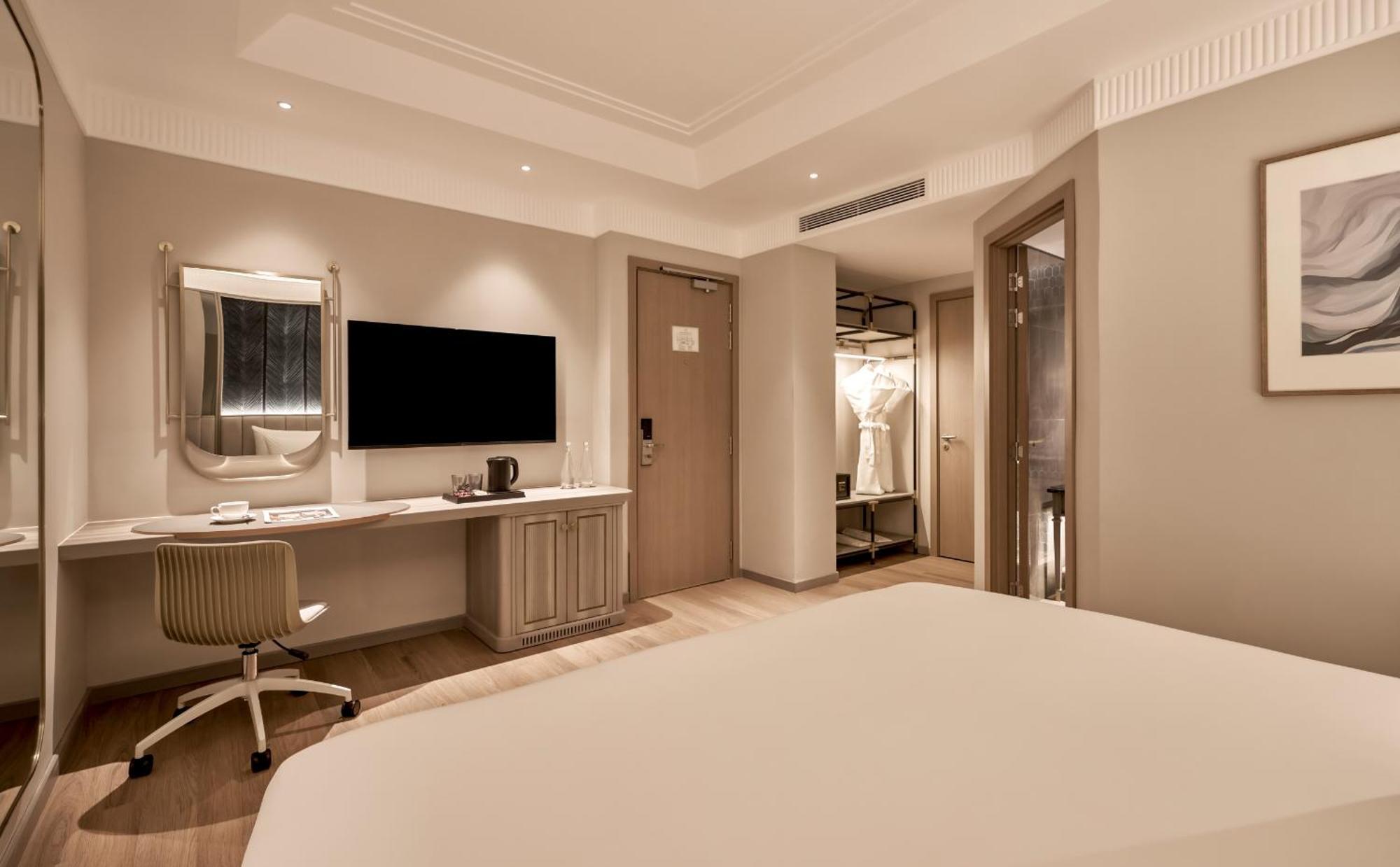 Khách sạn La Siesta Premium Saigon TP. Hồ Chí Minh