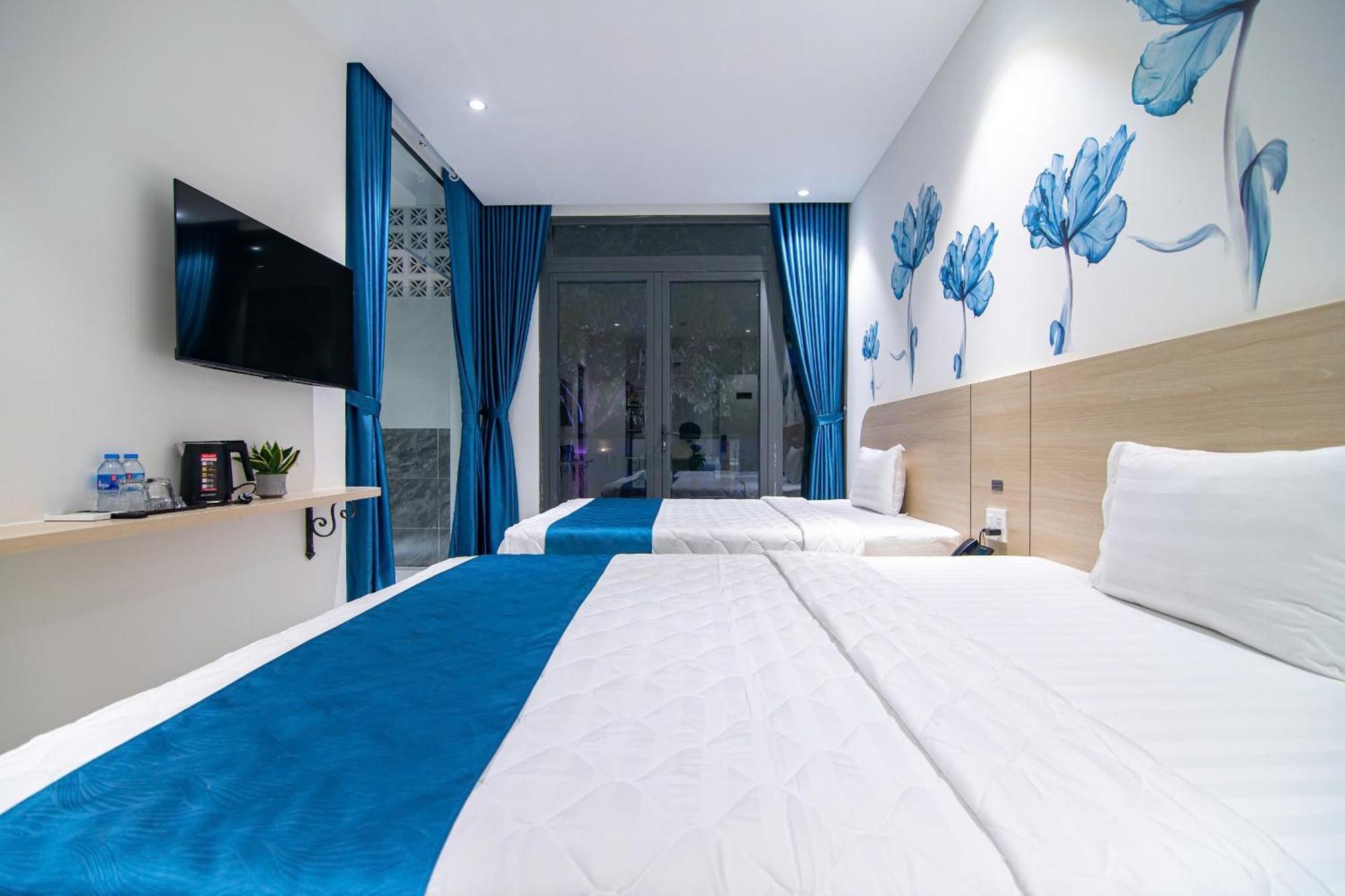 Bin Bin 14 Near Vstar School D7 * Ho Chi Minh City