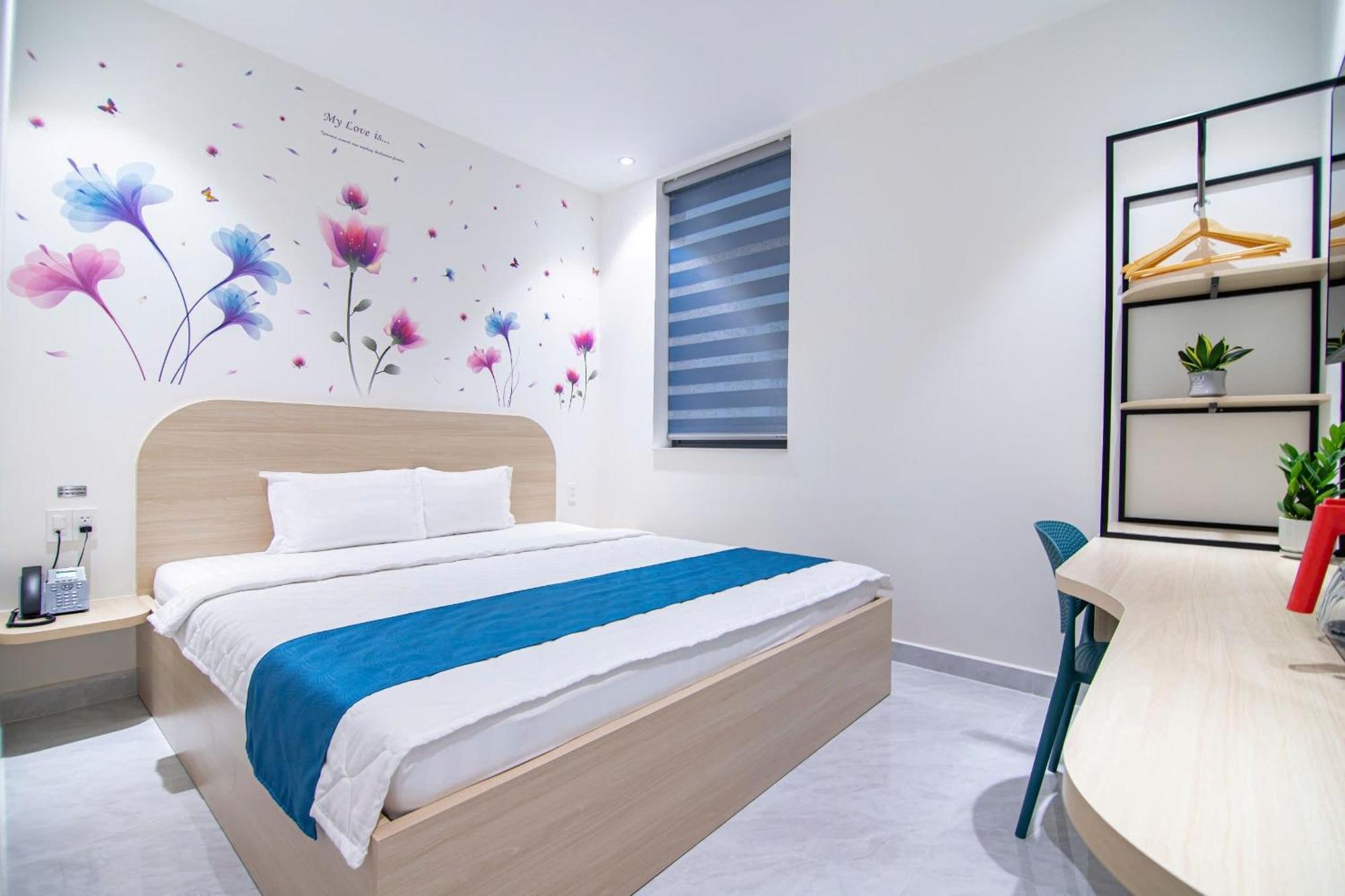 Bin Bin 14 Near Vstar School D7 Hotel *
