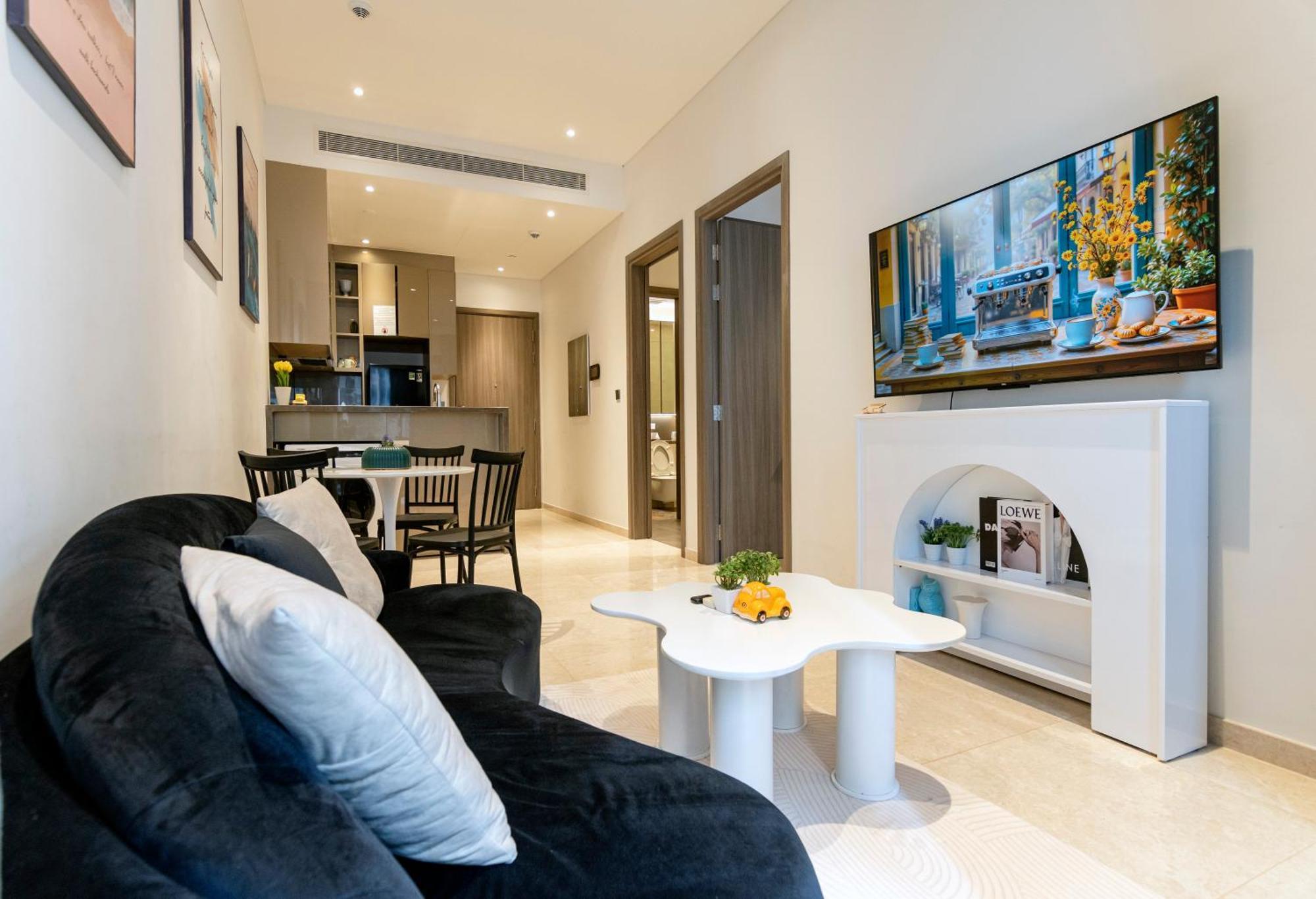 Salmon Apartment *