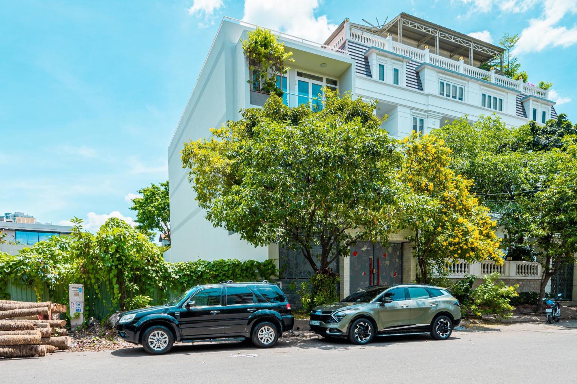 Villa Thao Dien Serenity