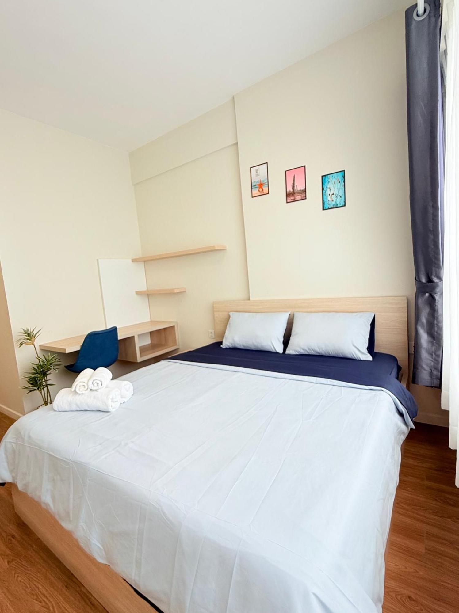 2 Bedroom River View Gym &pool At Masteri An Phu