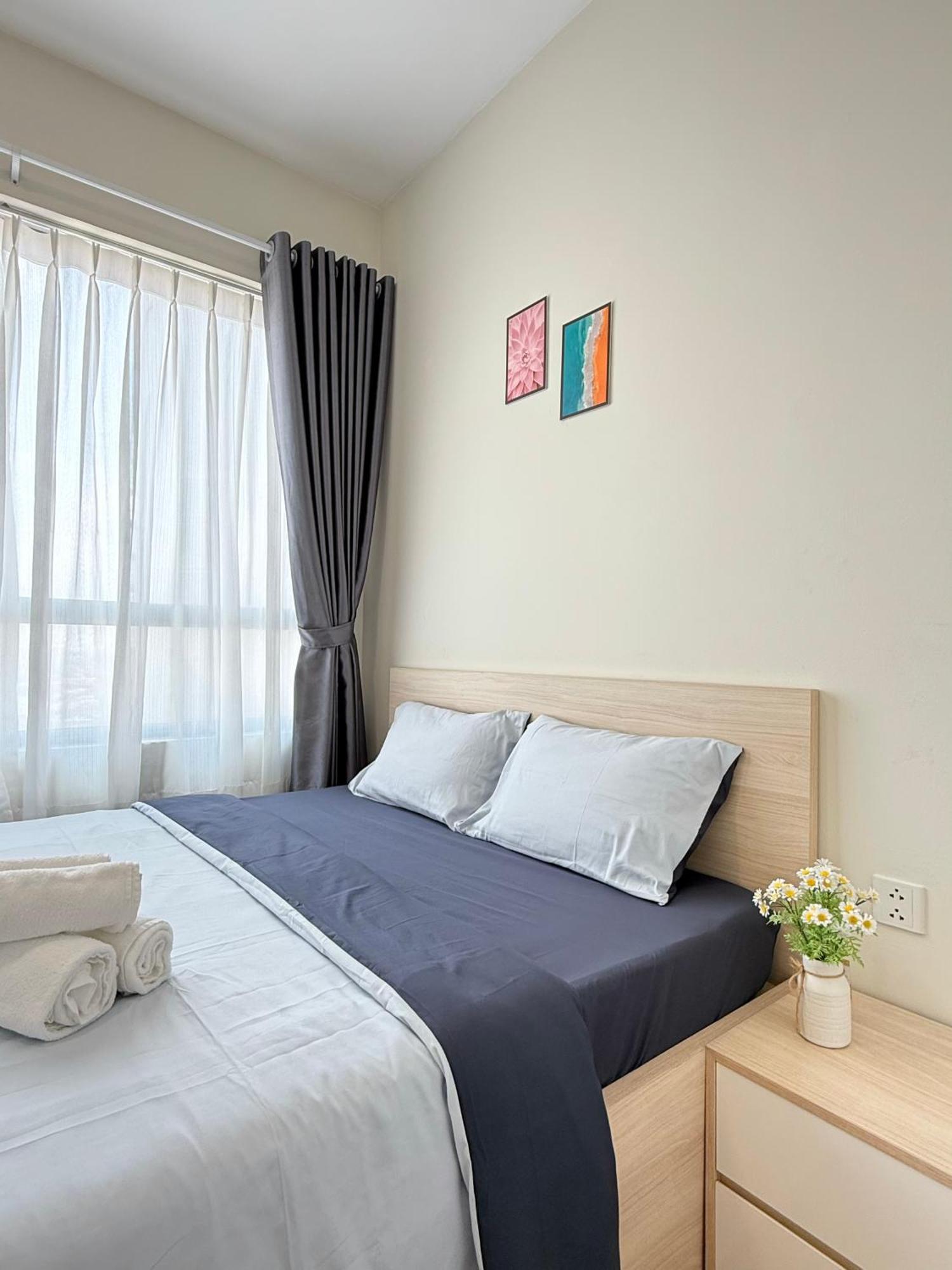 Apartment 2 Bedroom River View Gym &pool At Masteri An Phu