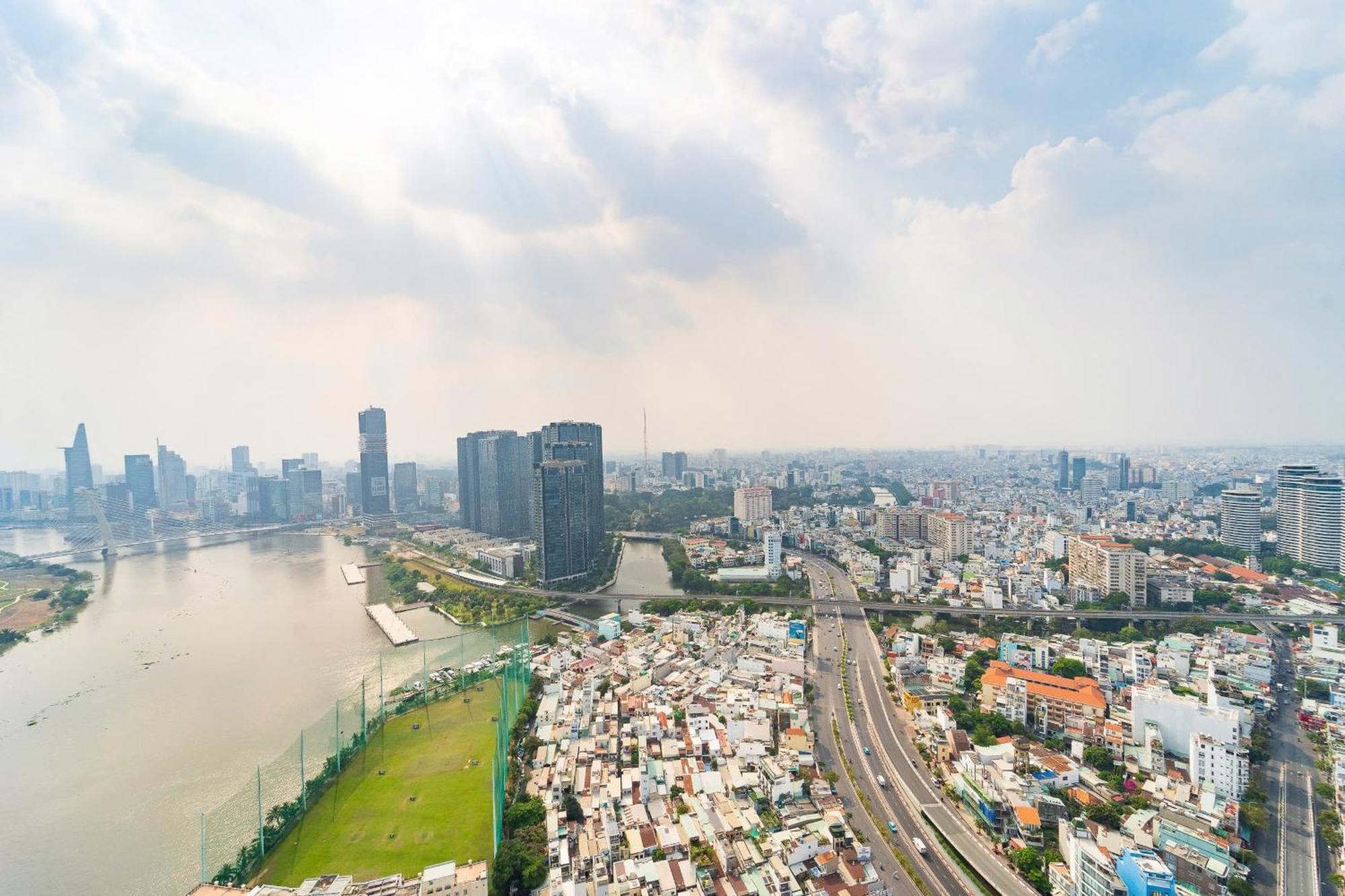 Sunwah Pearl Apartment *