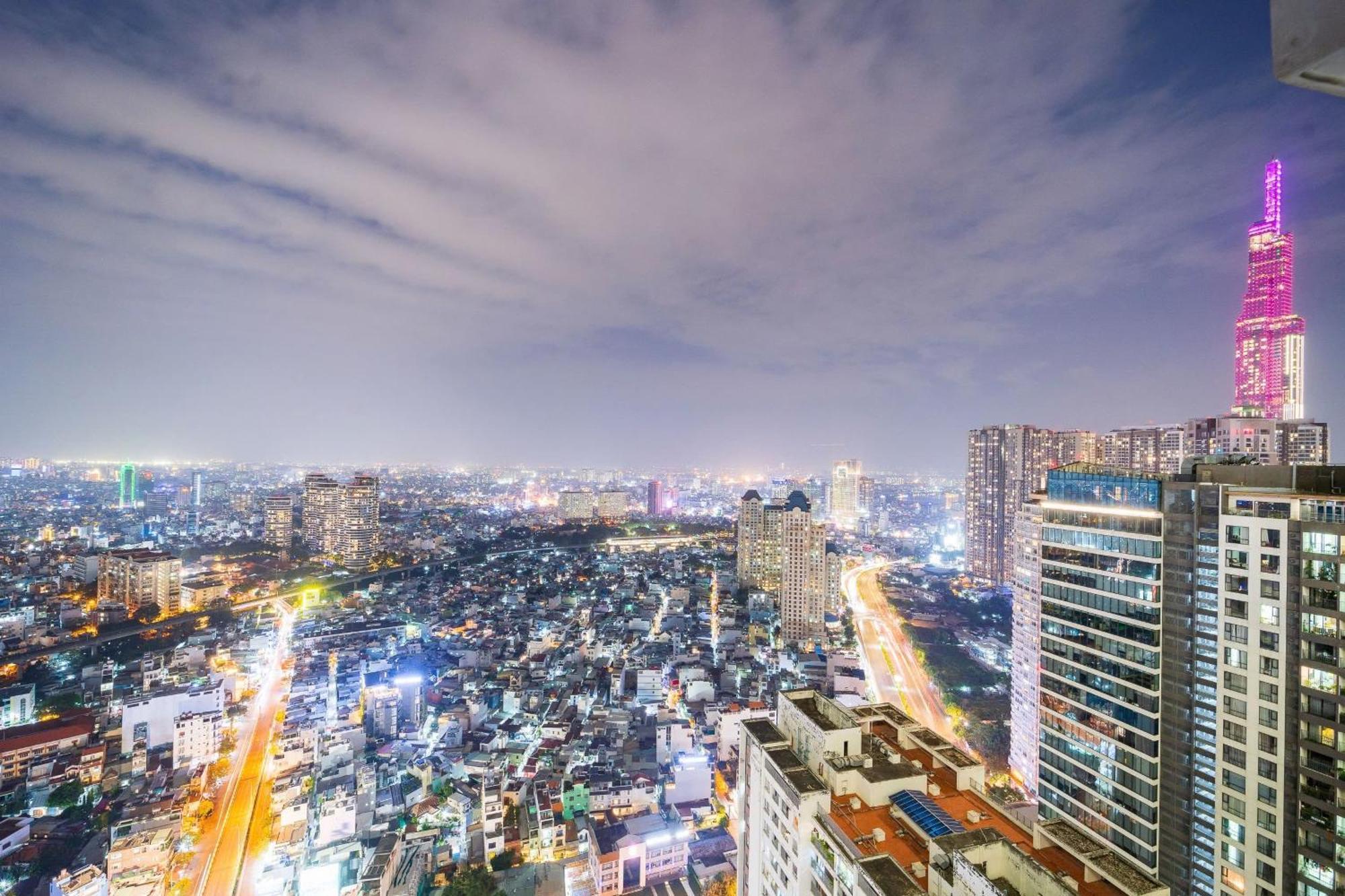 Sunwah Pearl Apartment *