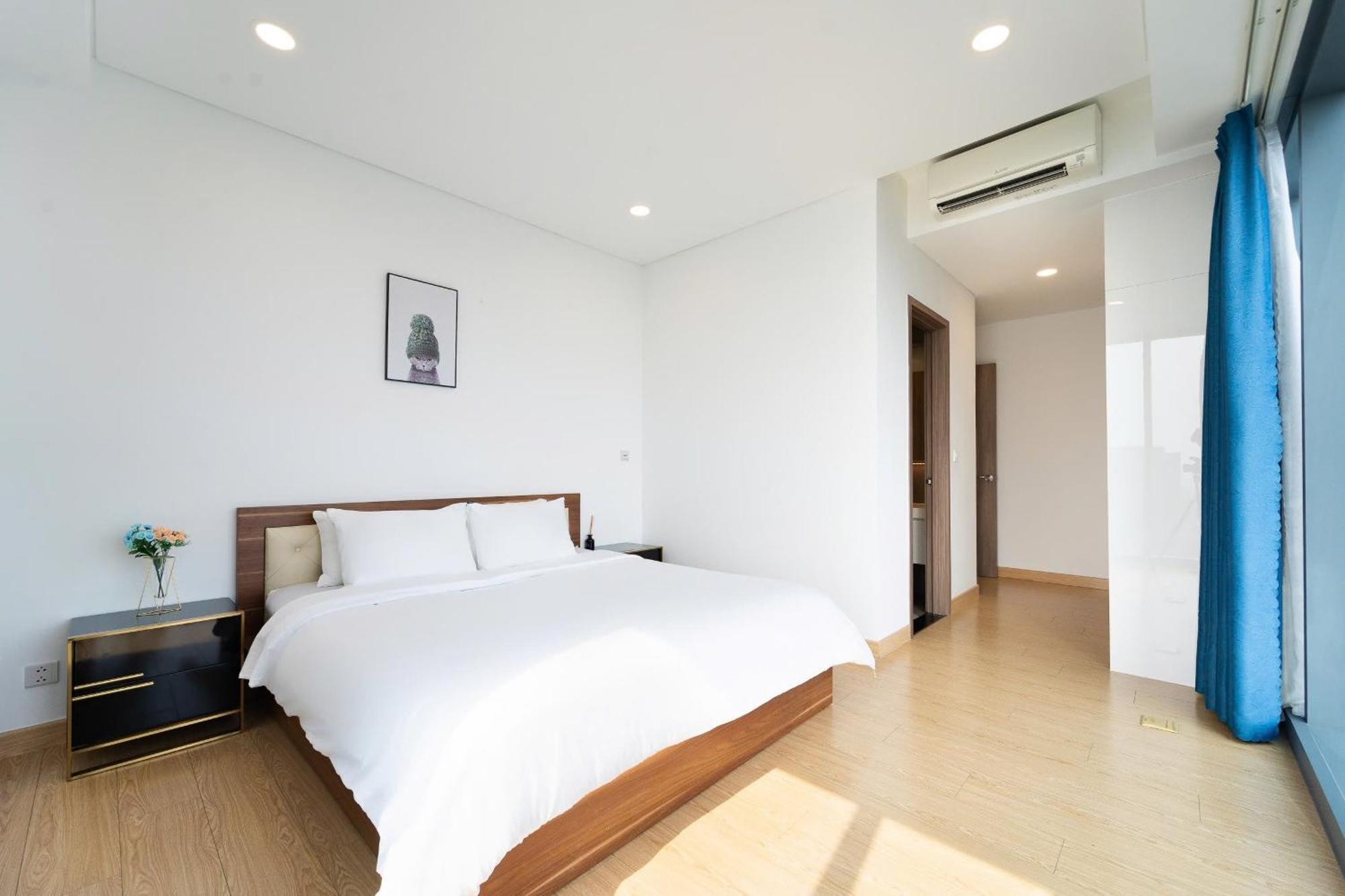 Sunwah Pearl * Ho Chi Minh City