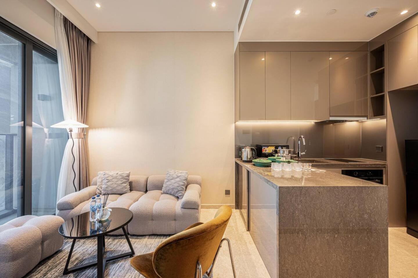 Apartment The Marq Luxe Saigon