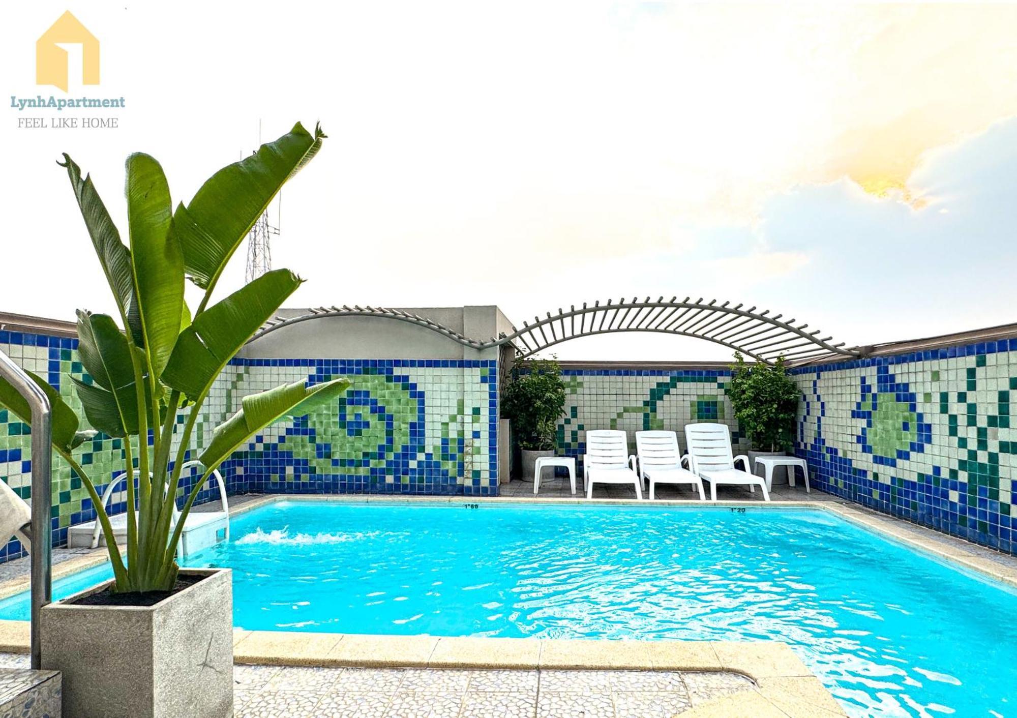 Lynhapartment Free Pool Near Tsn Airport Spacious 1br Ho Chi Minh City
