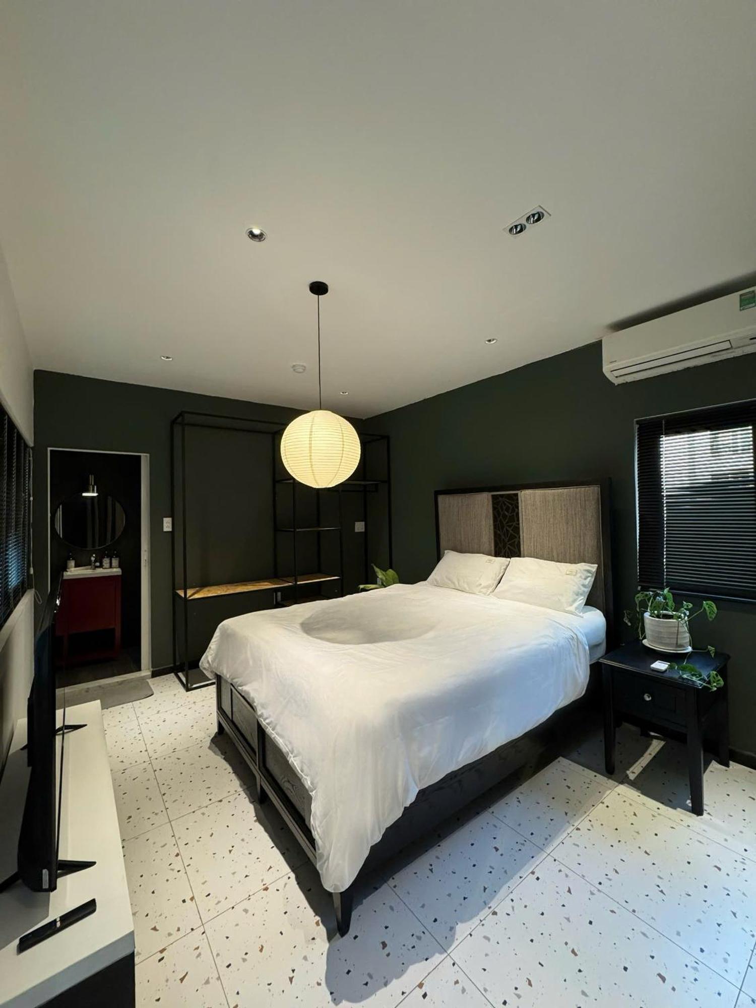 Noma Living - With Working Space For Nomad Apartment
