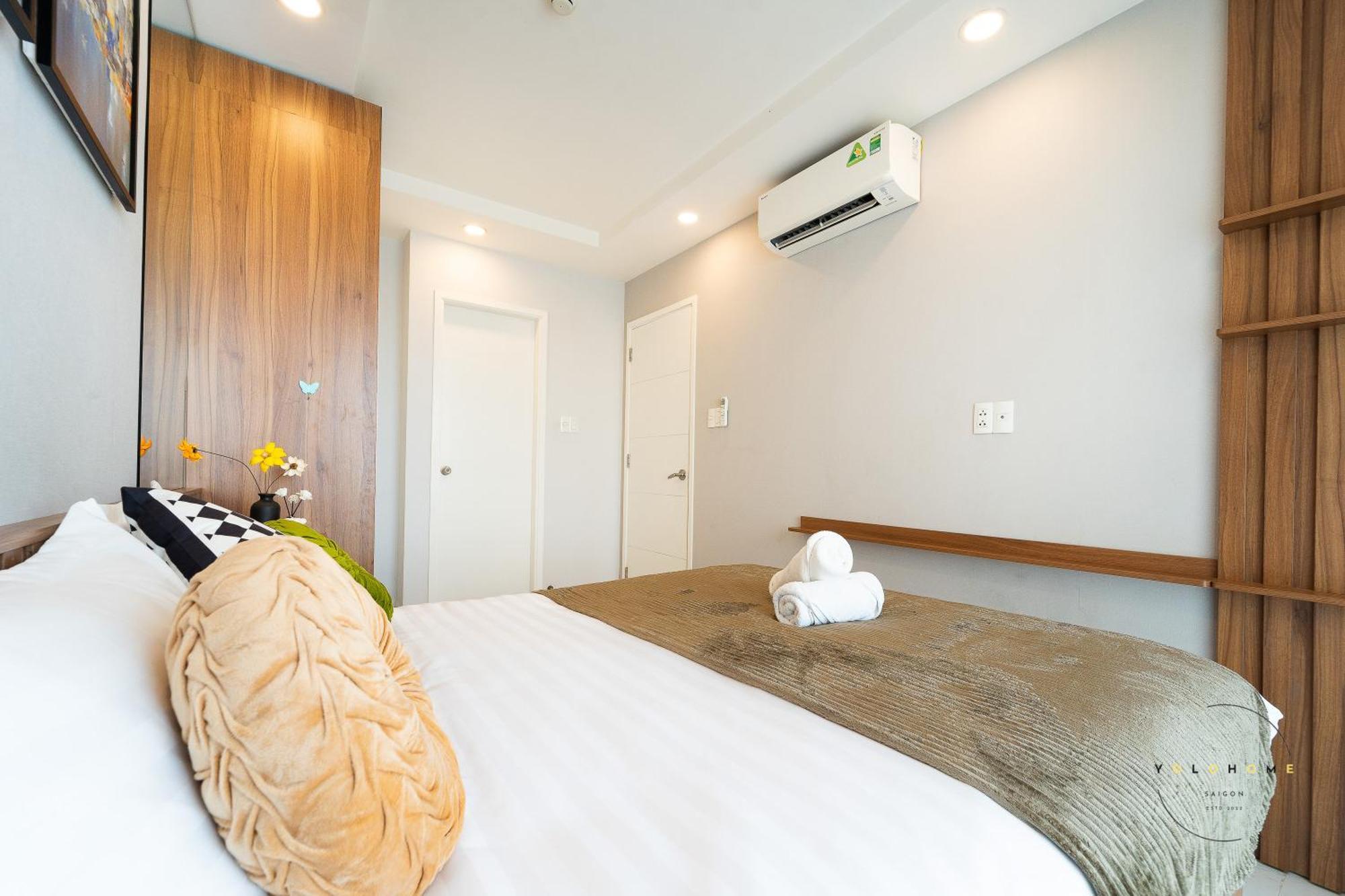Elegant 2 Bedroom- Good Location- Yolohomesaigon- Terra Apartment *