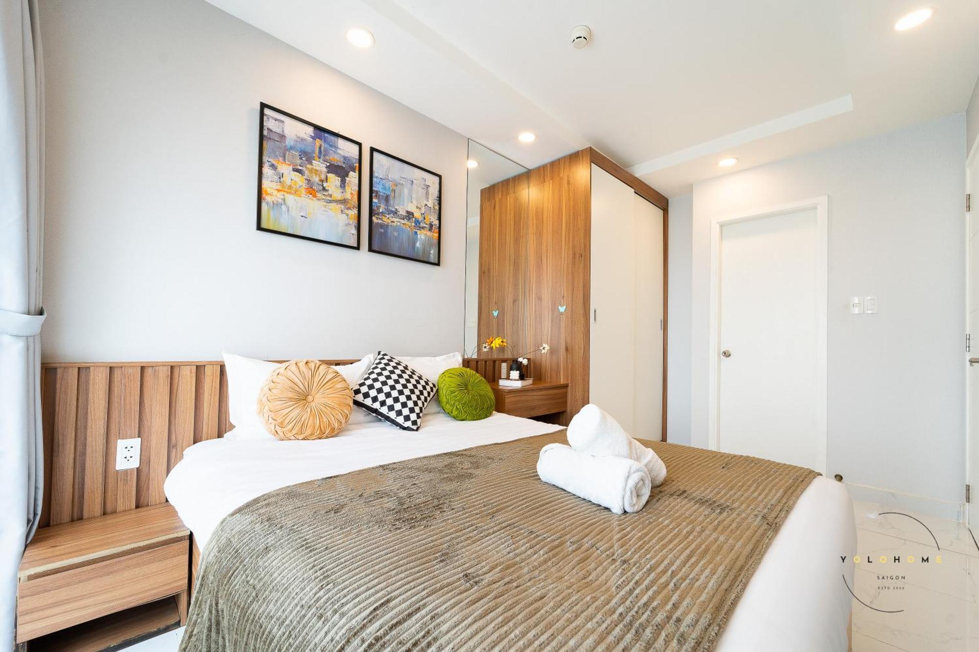 Elegant 2 Bedroom- Good Location- Yolohomesaigon- Terra Apartment