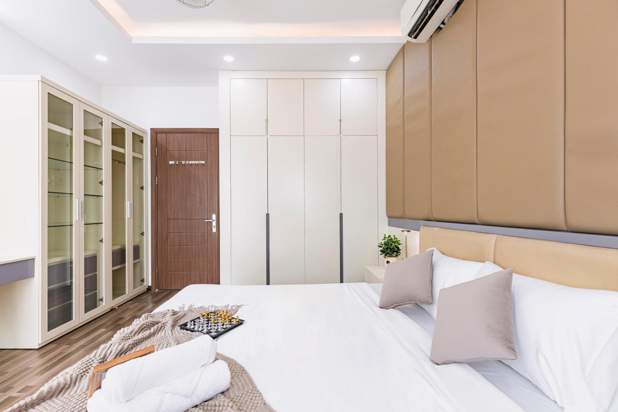 Entire 5-6brs House In Saigon Centre * Ho Chi Minh City