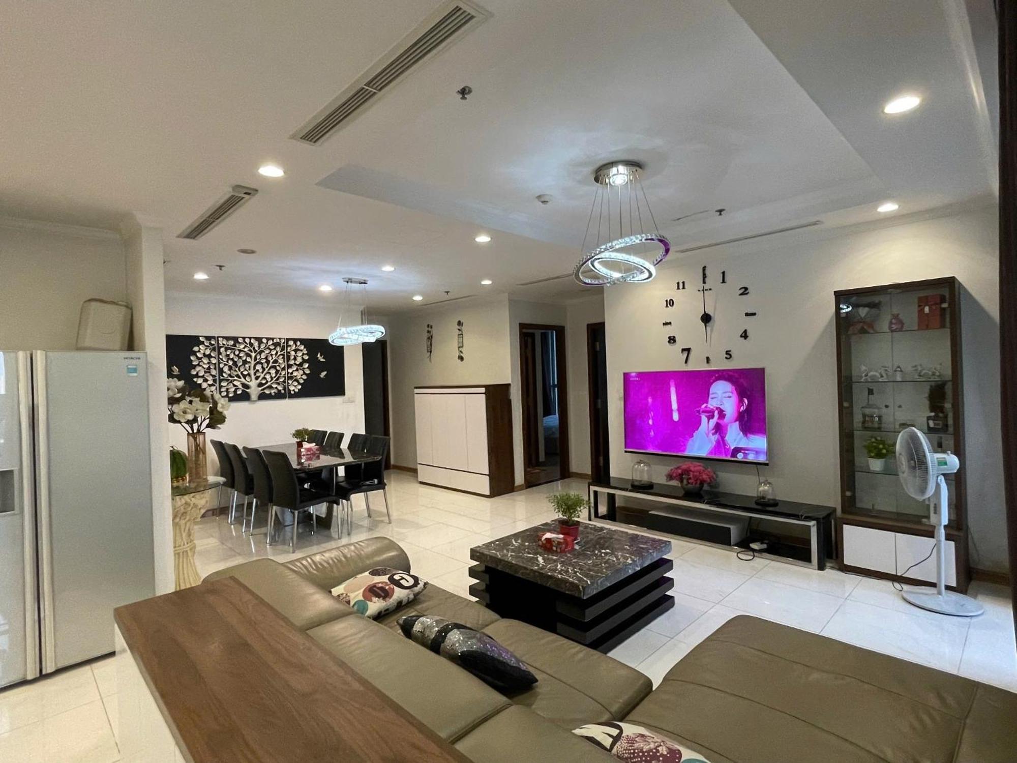 4br - Landmark 81 - Pool & Riverside - Center Apartment *