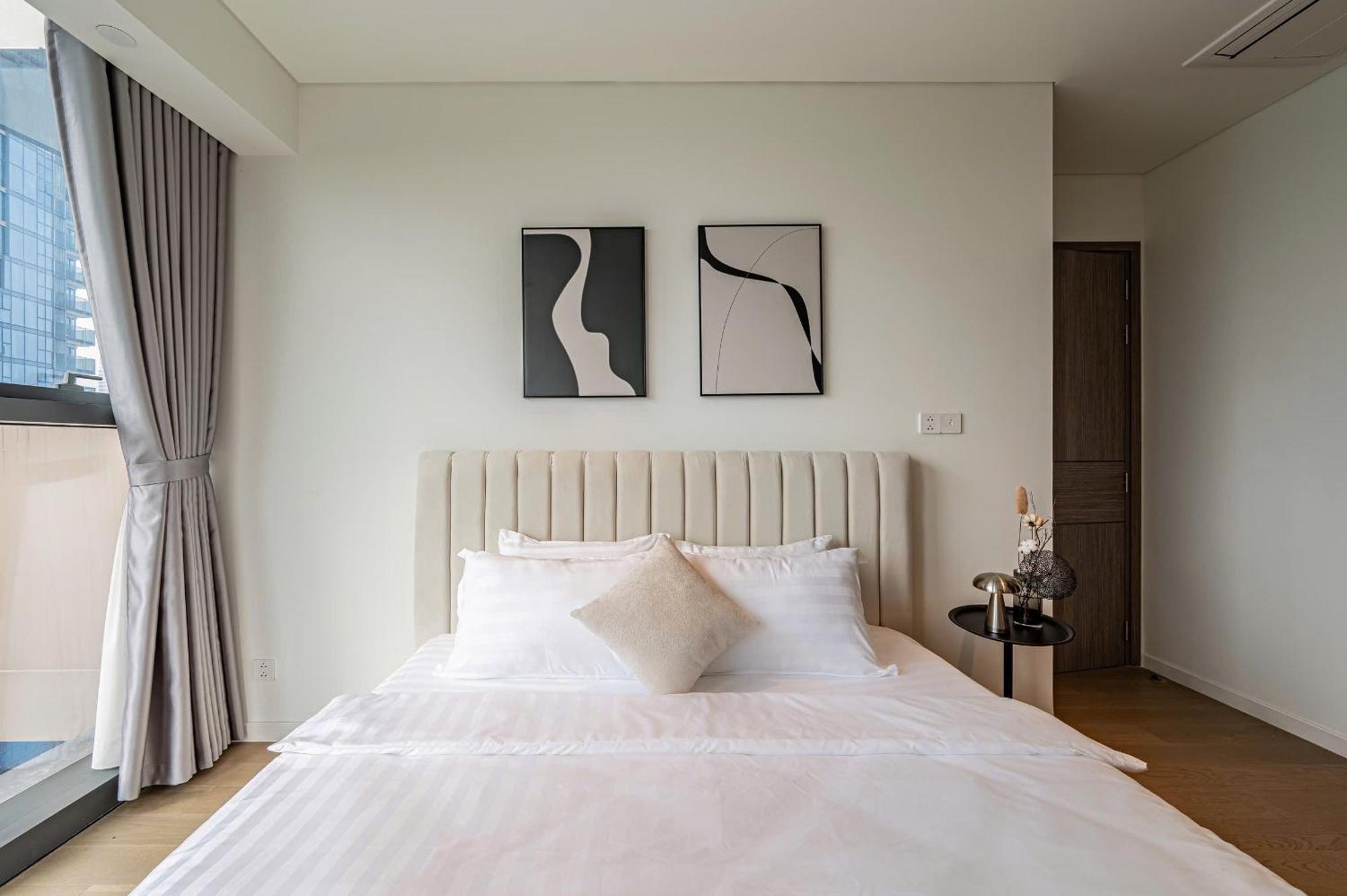 Apartment Metropole Thu Thiem Luxury By Bevista