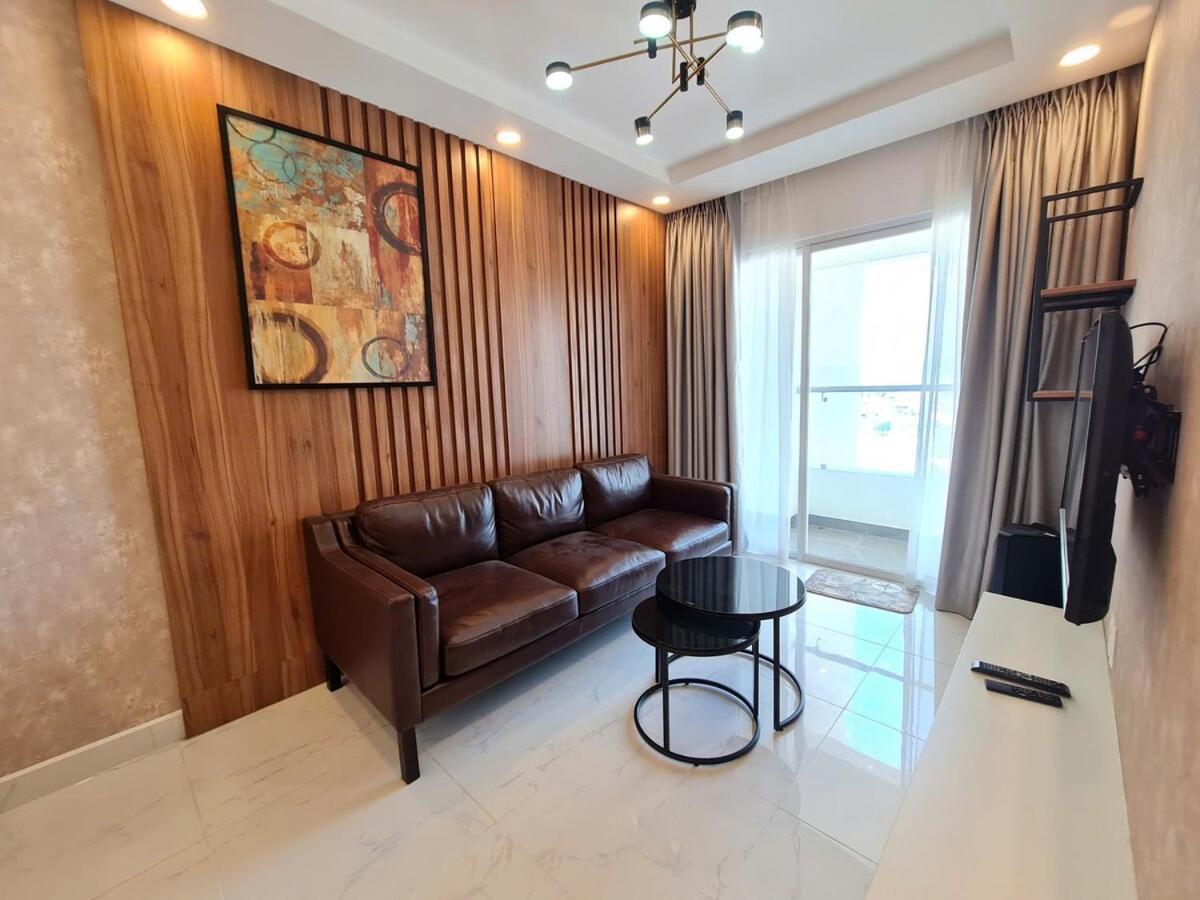 Apartment Elegant 2 Bedroom- Good Location- Yolohomesaigon- Terra *