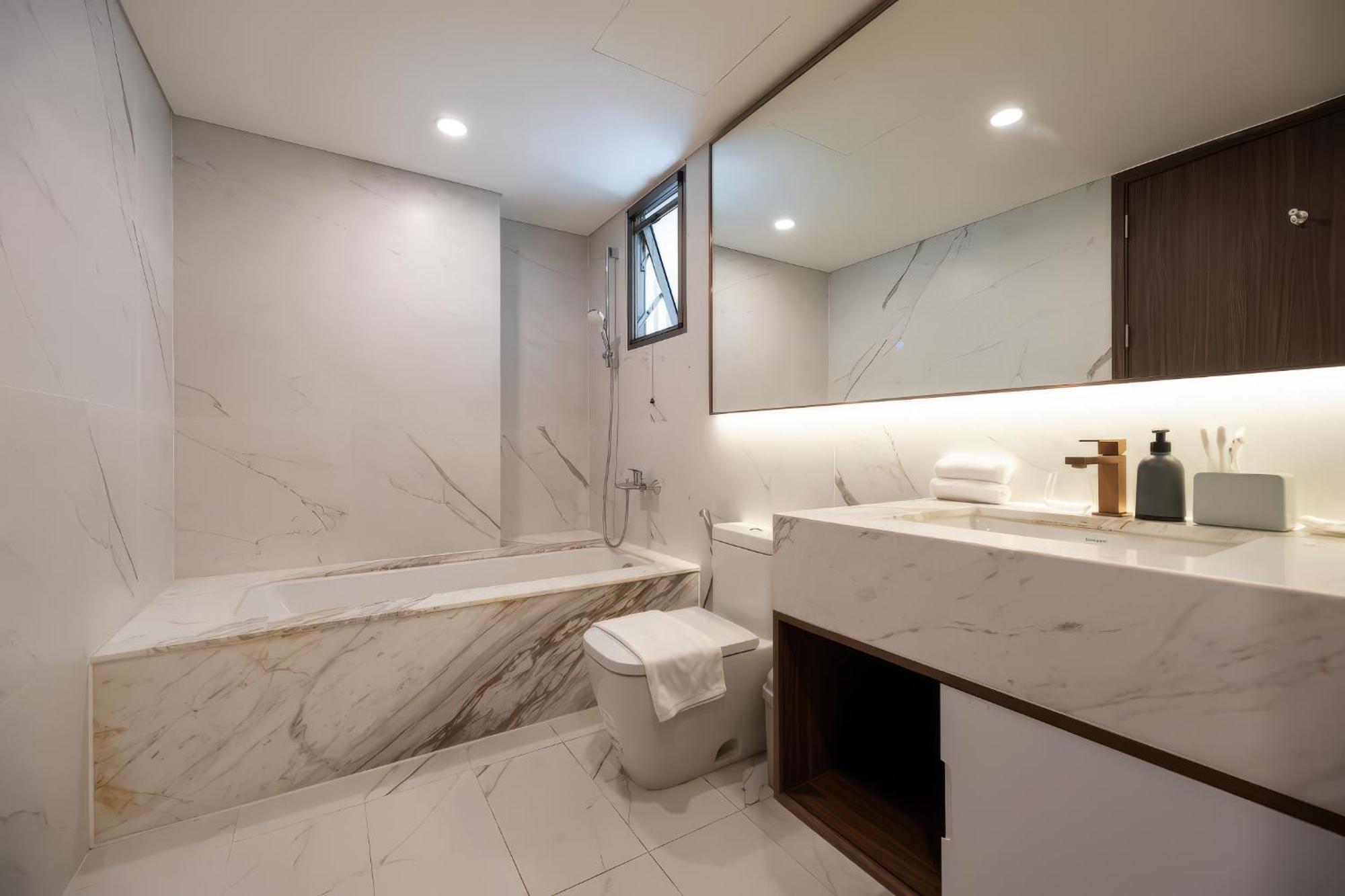 The Peak Midtown - Gorgeous Riverside Apartment *