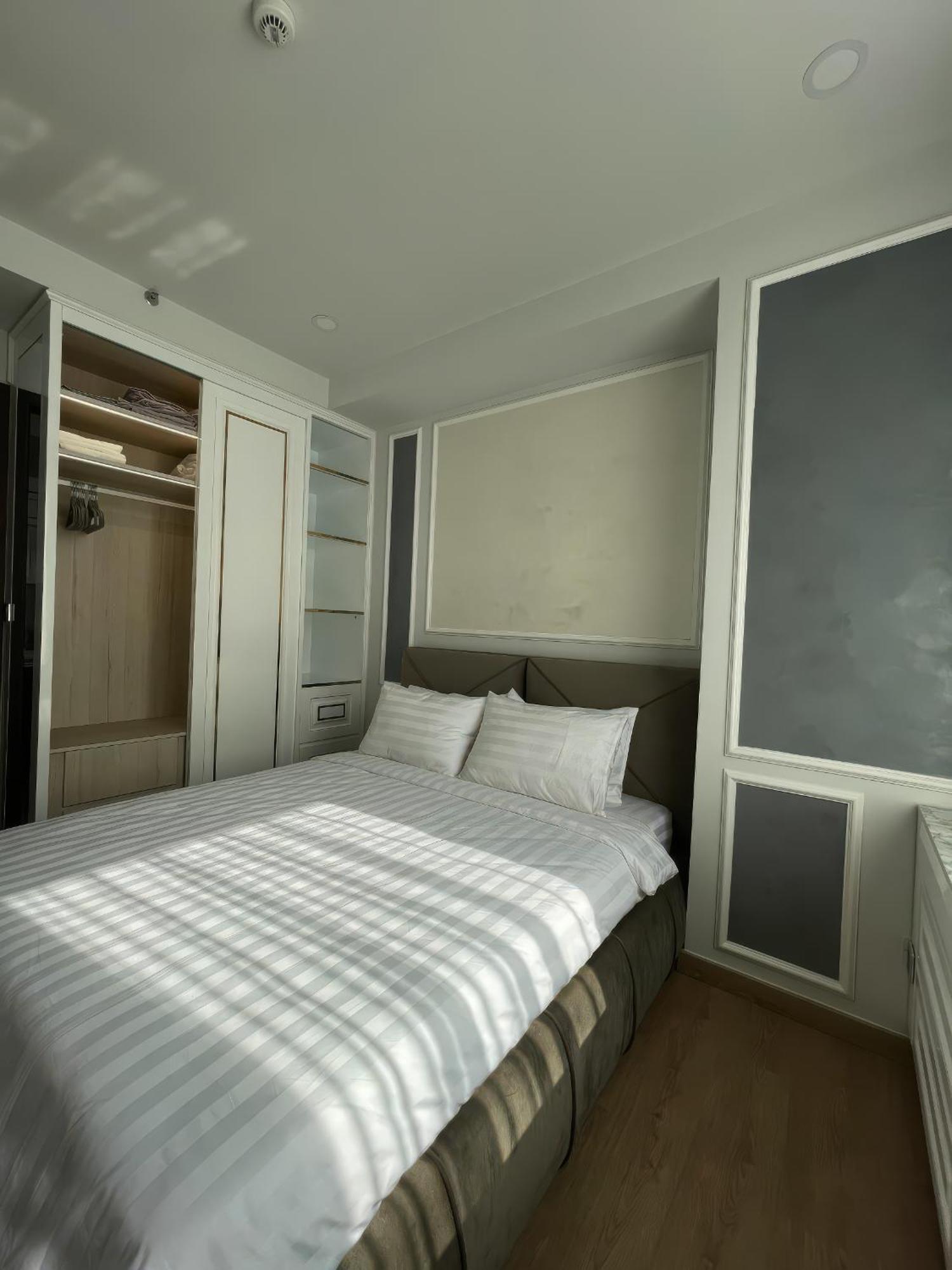 The Peak Midtown - Gorgeous Riverside Apartment *