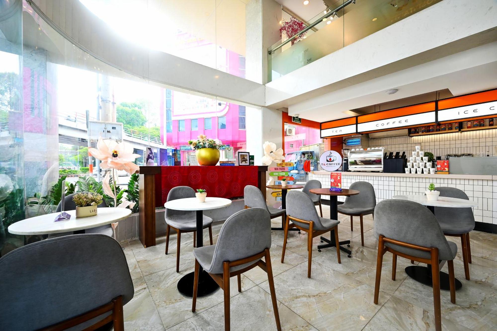 Khách sạn Ttc Deluxe Airport 3*