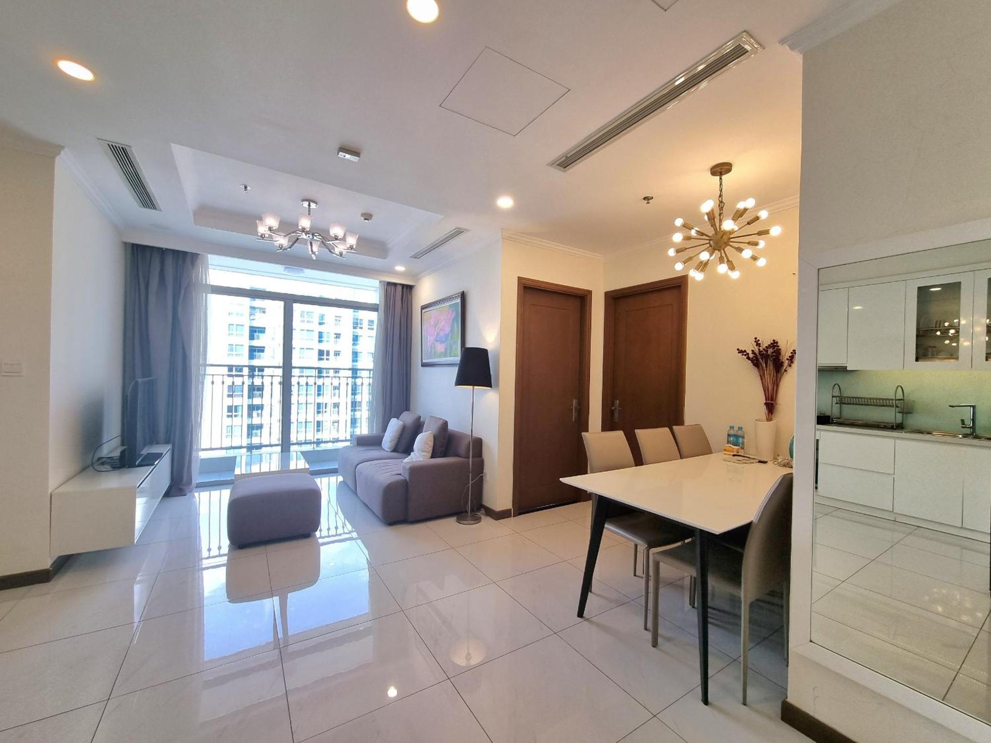 Modern Apartments In Rivergate Apartment