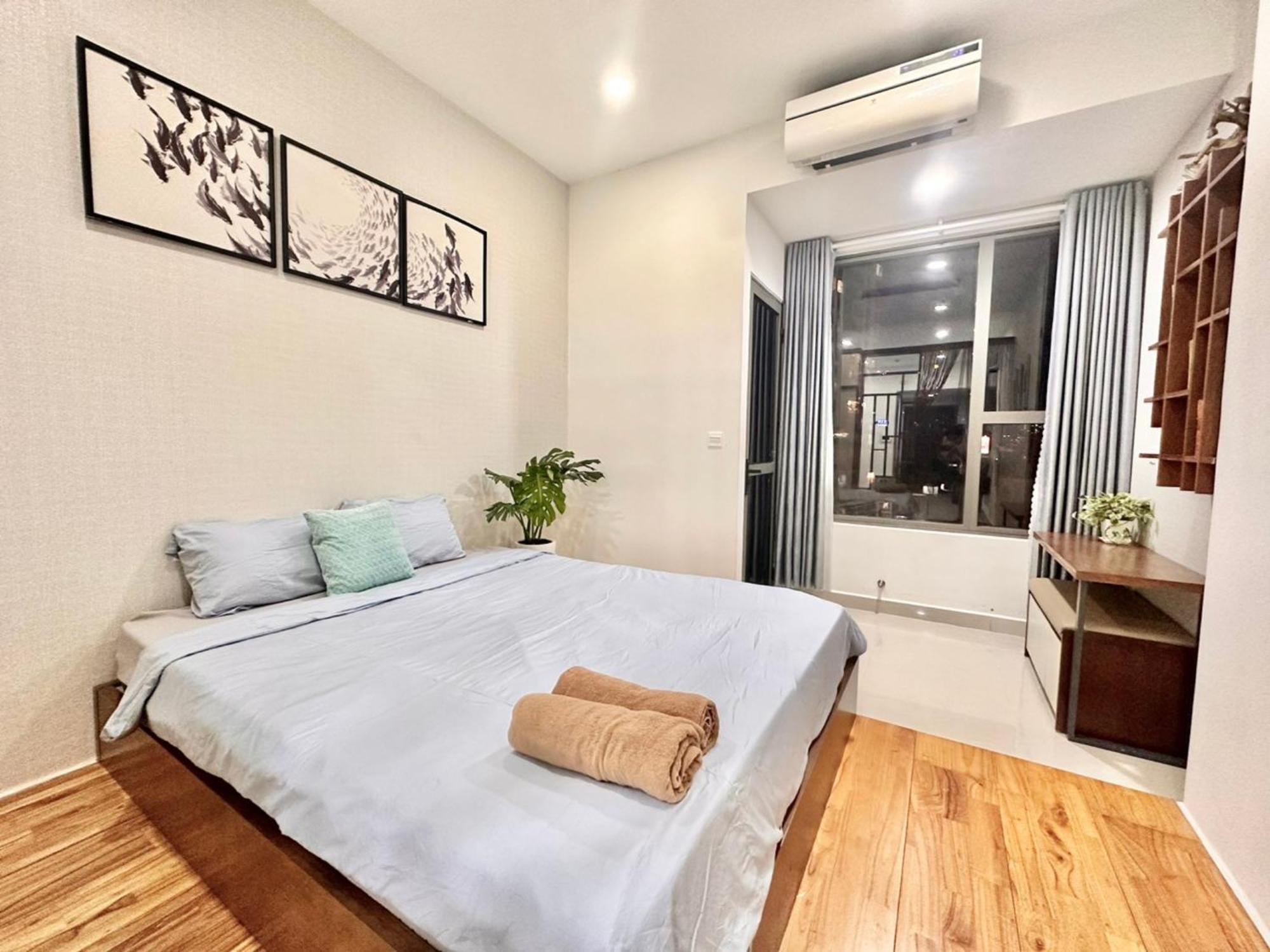 Modern Apartments In Rivergate * Ho Chi Minh City