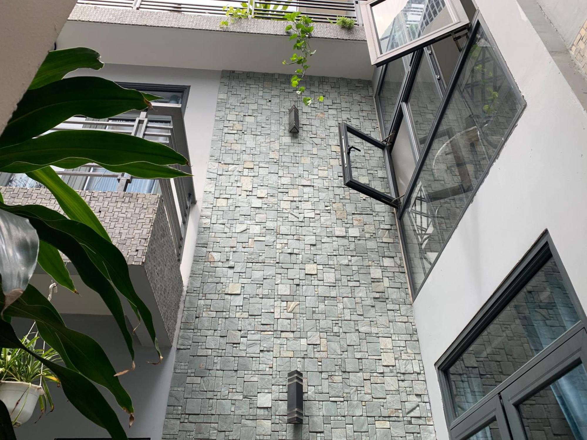 Tutaco Double With Airy & Spacious Balcony Bed & Breakfast