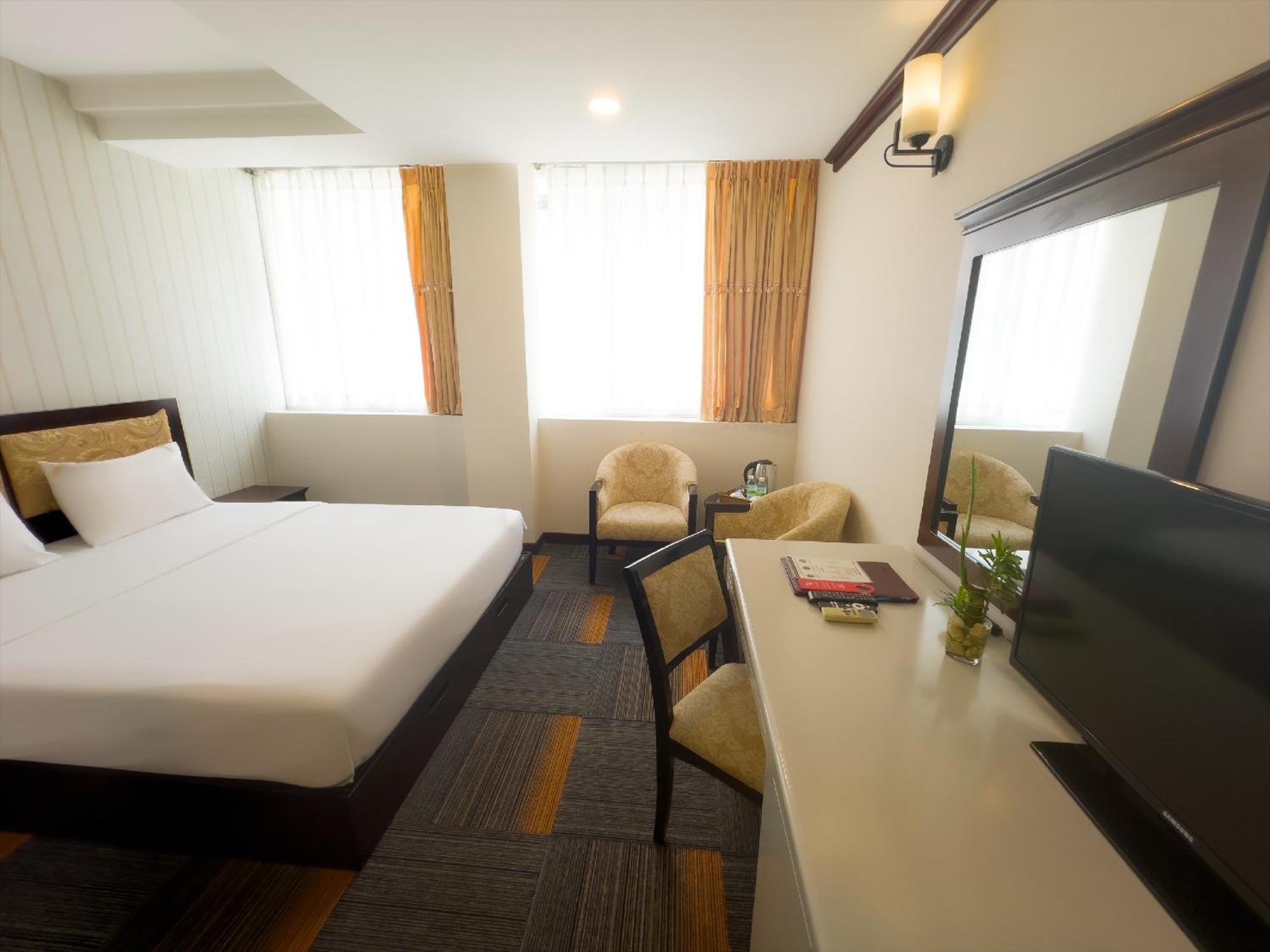 Dong Kinh Hotel