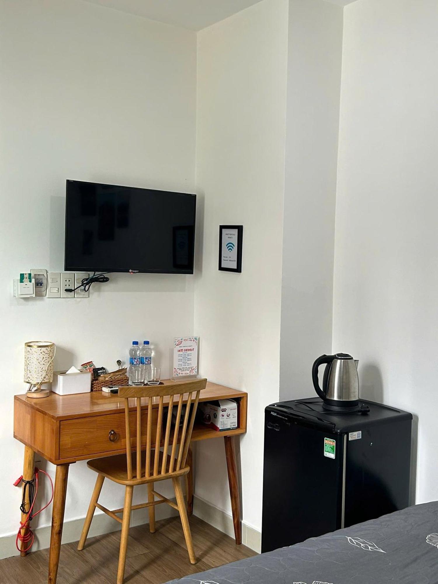 Nhà khách Sweet Homes With Netflix - 15mins To Bui Vien 3*