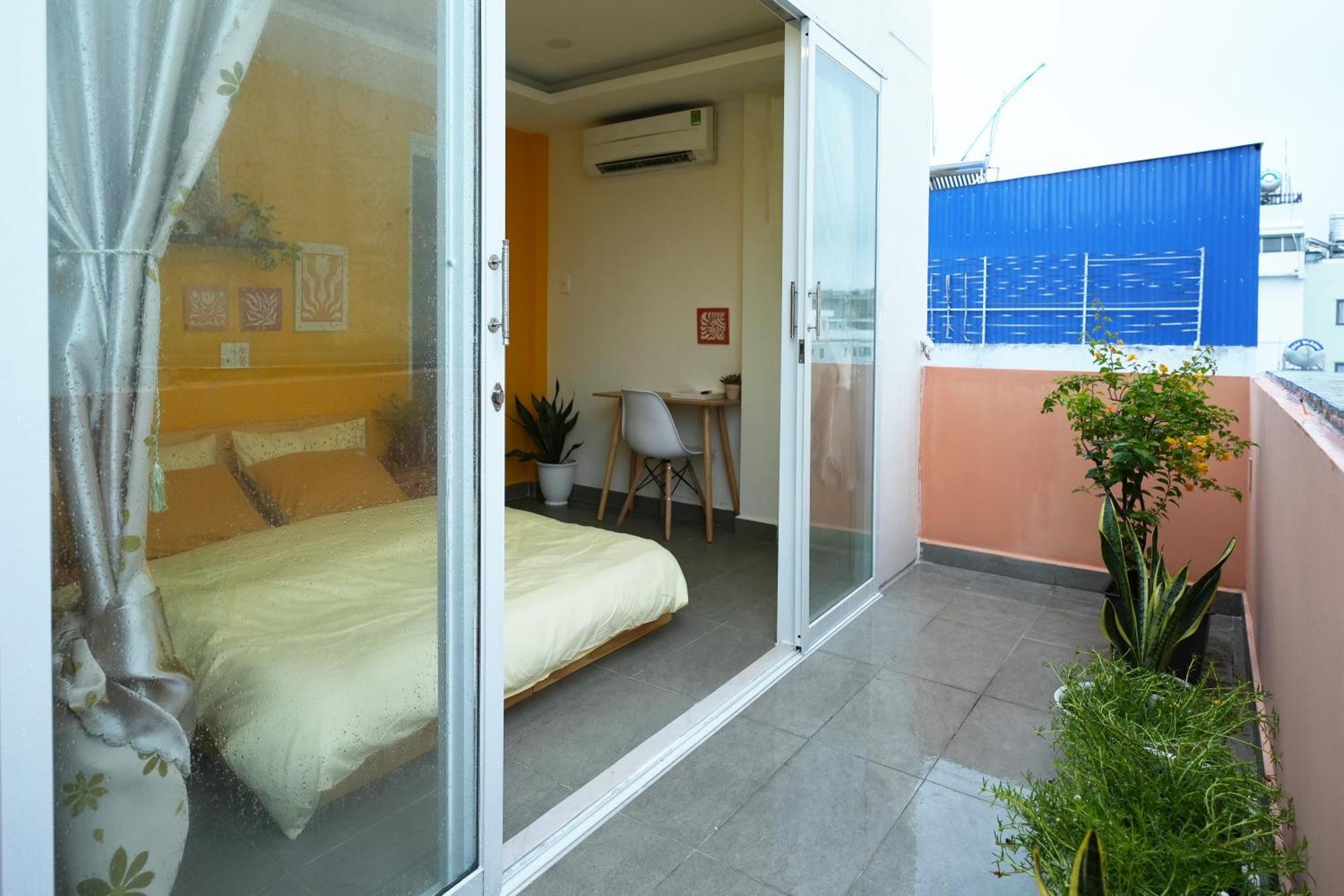 Bed & Breakfast Karat *