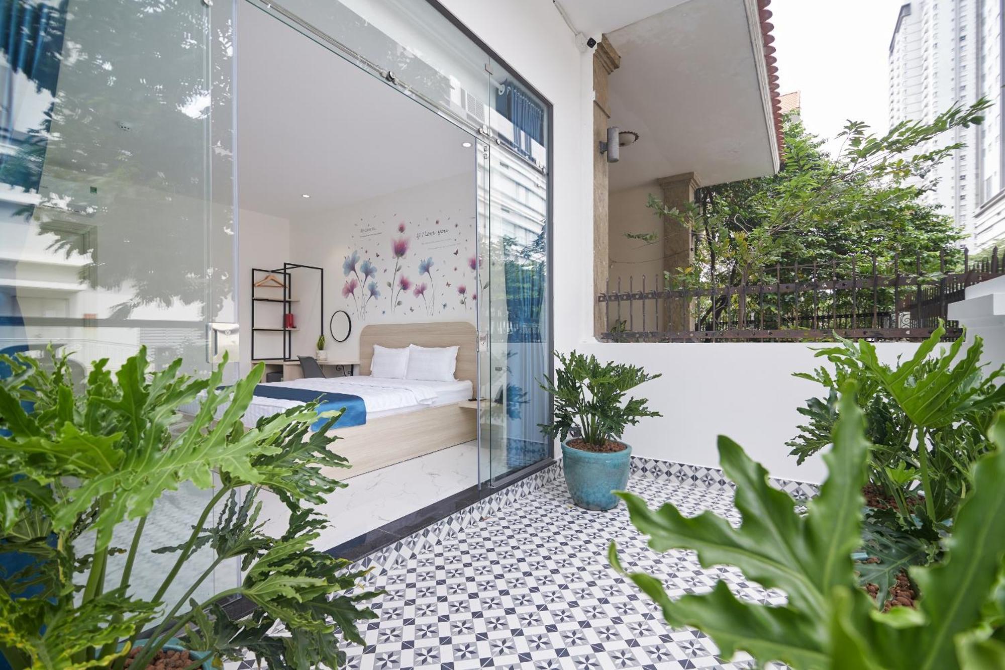 Bin Bin 9 - Near Tam Anh Hospital * Ho Chi Minh City