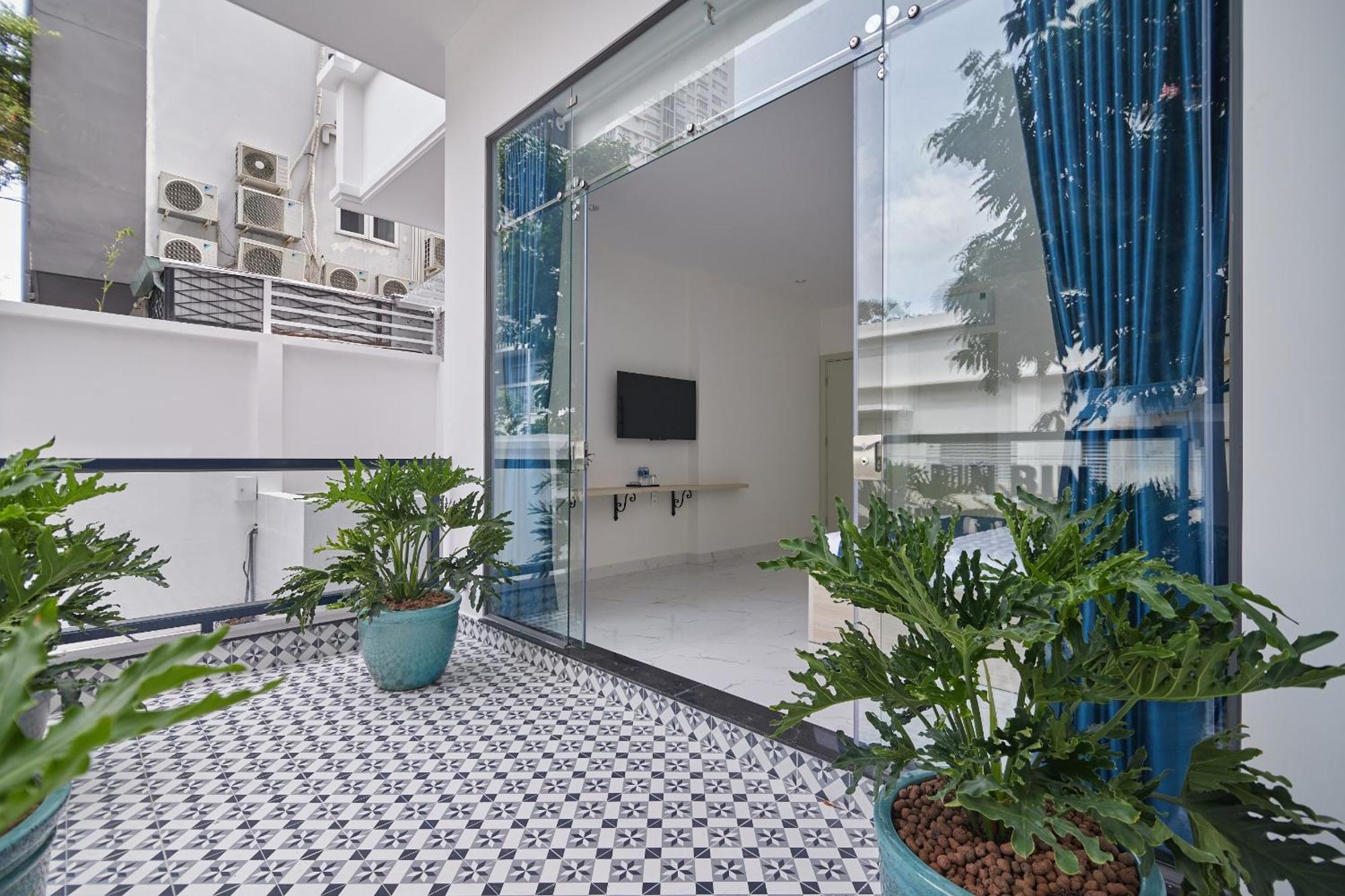 Bin Bin 9 - Near Tam Anh Hospital * Ho Chi Minh City
