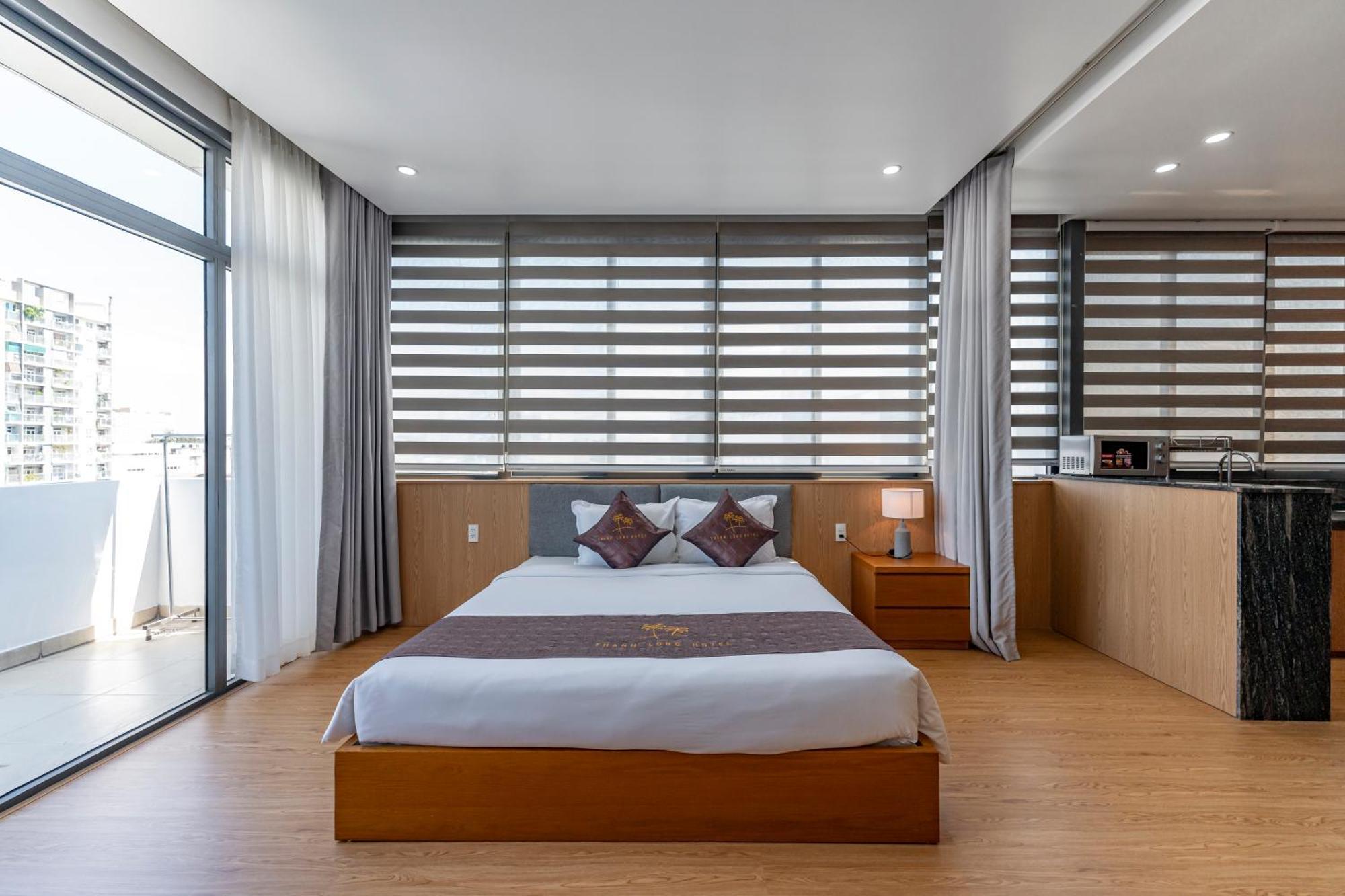 Thanh Long -