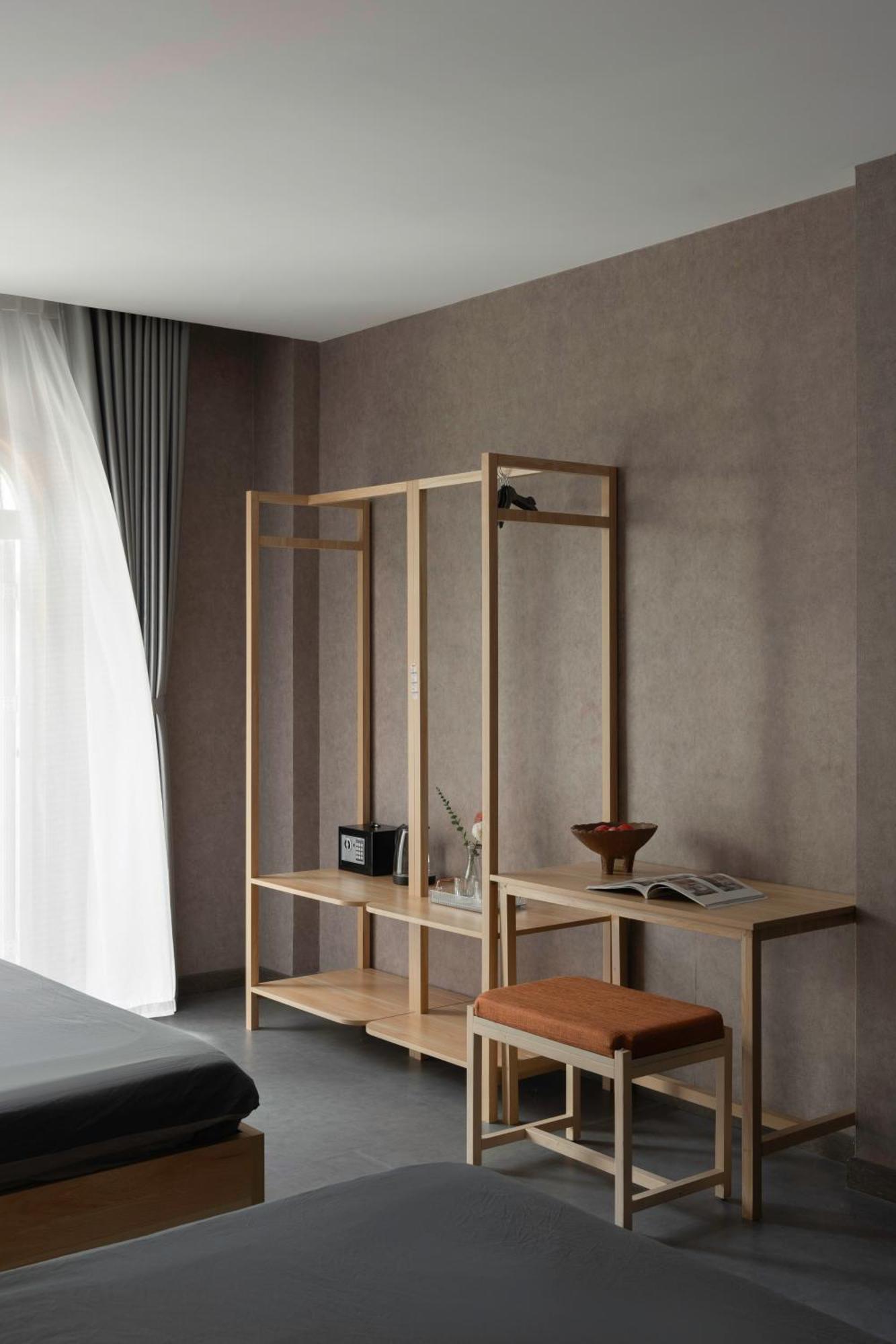 Zeus Living - Aparthotel *