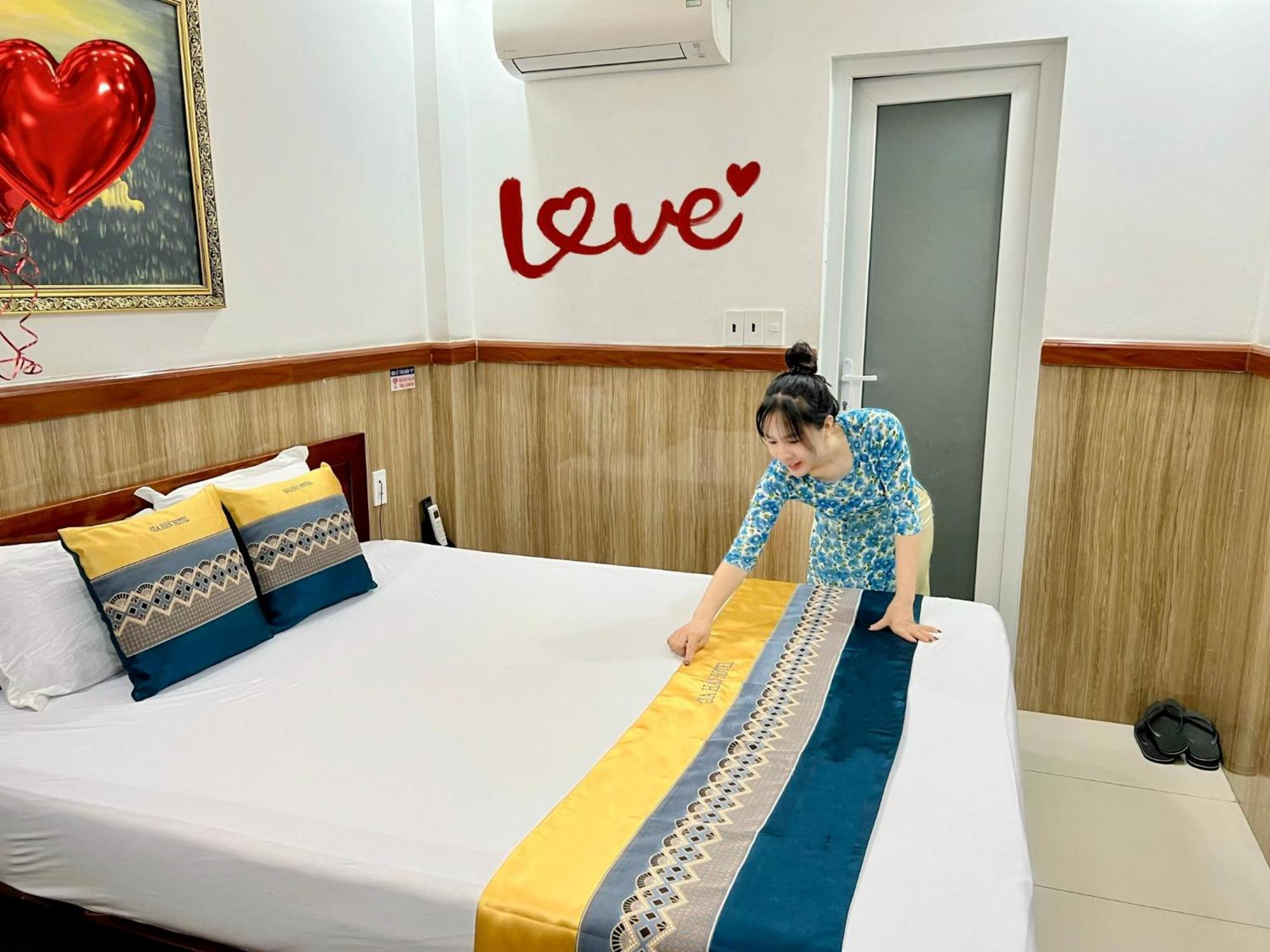 Gia * Ho Chi Minh City