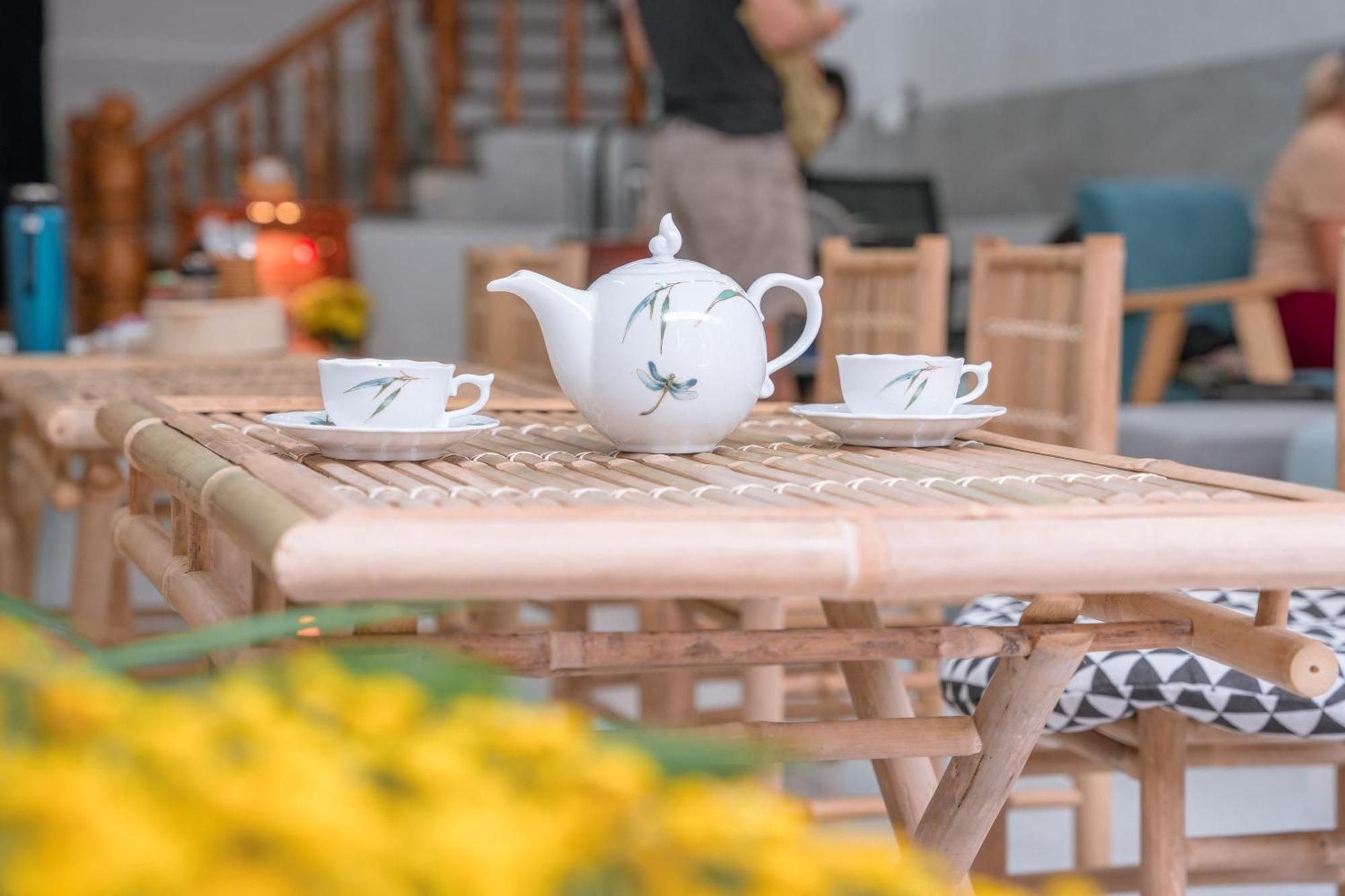 Aloha Saigon Premium By Local Travel Experts - Newly Opened, Less-touristy Location, Spacious Rooms, Glass Shower Bathroom, Free Breakfast & Walking Tour *