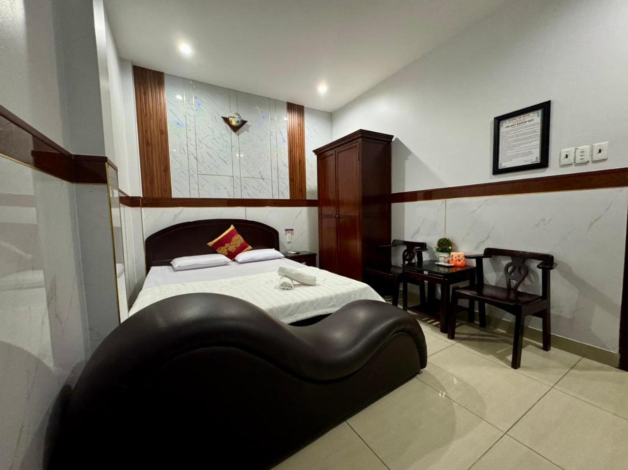 Khach San Hoang Ha * Bandar Ho Chi Minh