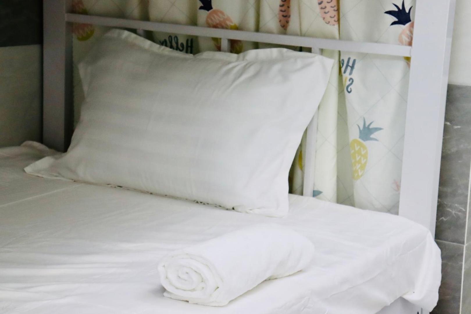 Aloha Saigon Premium By Local Travel Experts - Newly Opened, Less-touristy Location, Spacious Rooms, Glass Shower Bathroom, Free Breakfast & Walking Tour * Ho Chi Minh City