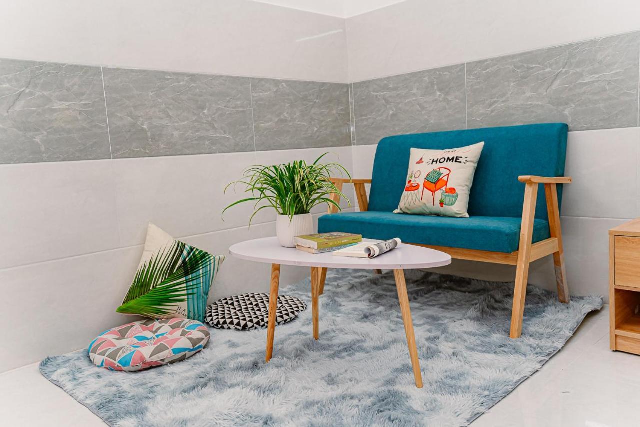 Aloha Saigon Premium By Local Travel Experts - Newly Opened, Less-touristy Location, Spacious Rooms, Glass Shower Bathroom, Free Breakfast & Walking Tour Hostel Ho Chi Minh City