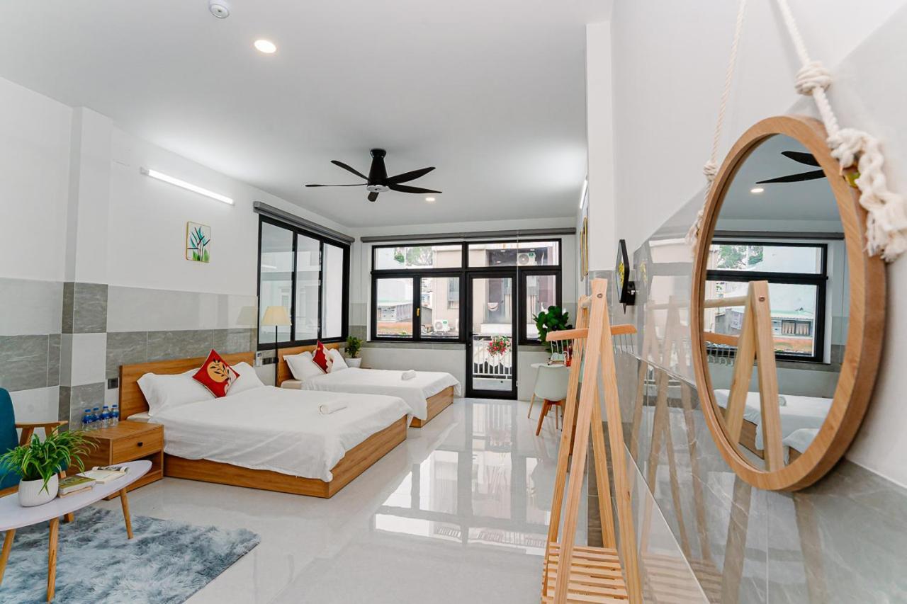 Aloha Saigon Premium By Local Travel Experts - Newly Opened, Less-touristy Location, Spacious Rooms, Glass Shower Bathroom, Free Breakfast & Walking Tour *